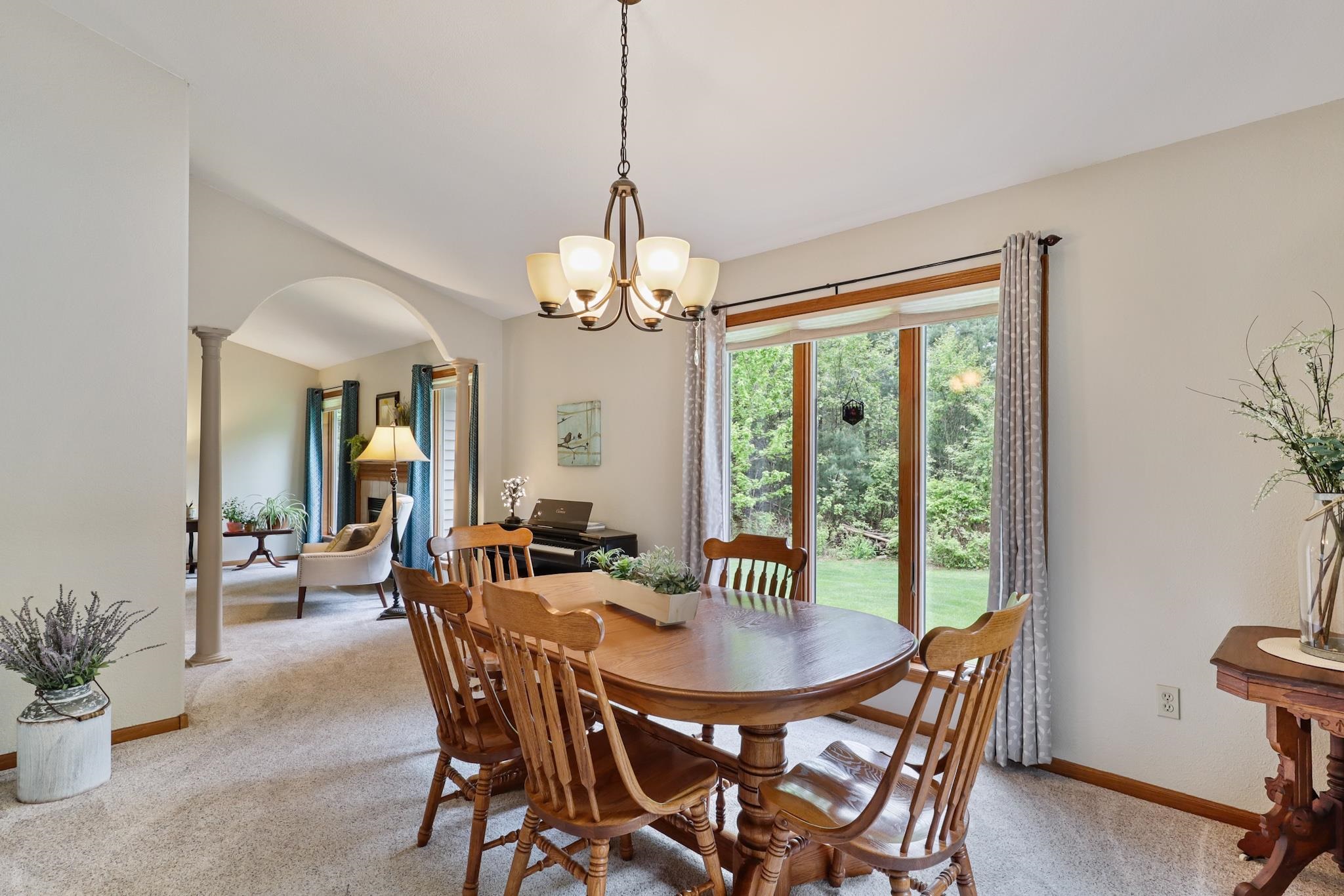 4520 BLACK FOREST DRIVE, Wisconsin Rapids, Wisconsin 54494, 5 Bedrooms Bedrooms, ,3 BathroomsBathrooms,Residential,For Sale,4520 BLACK FOREST DRIVE,22502234