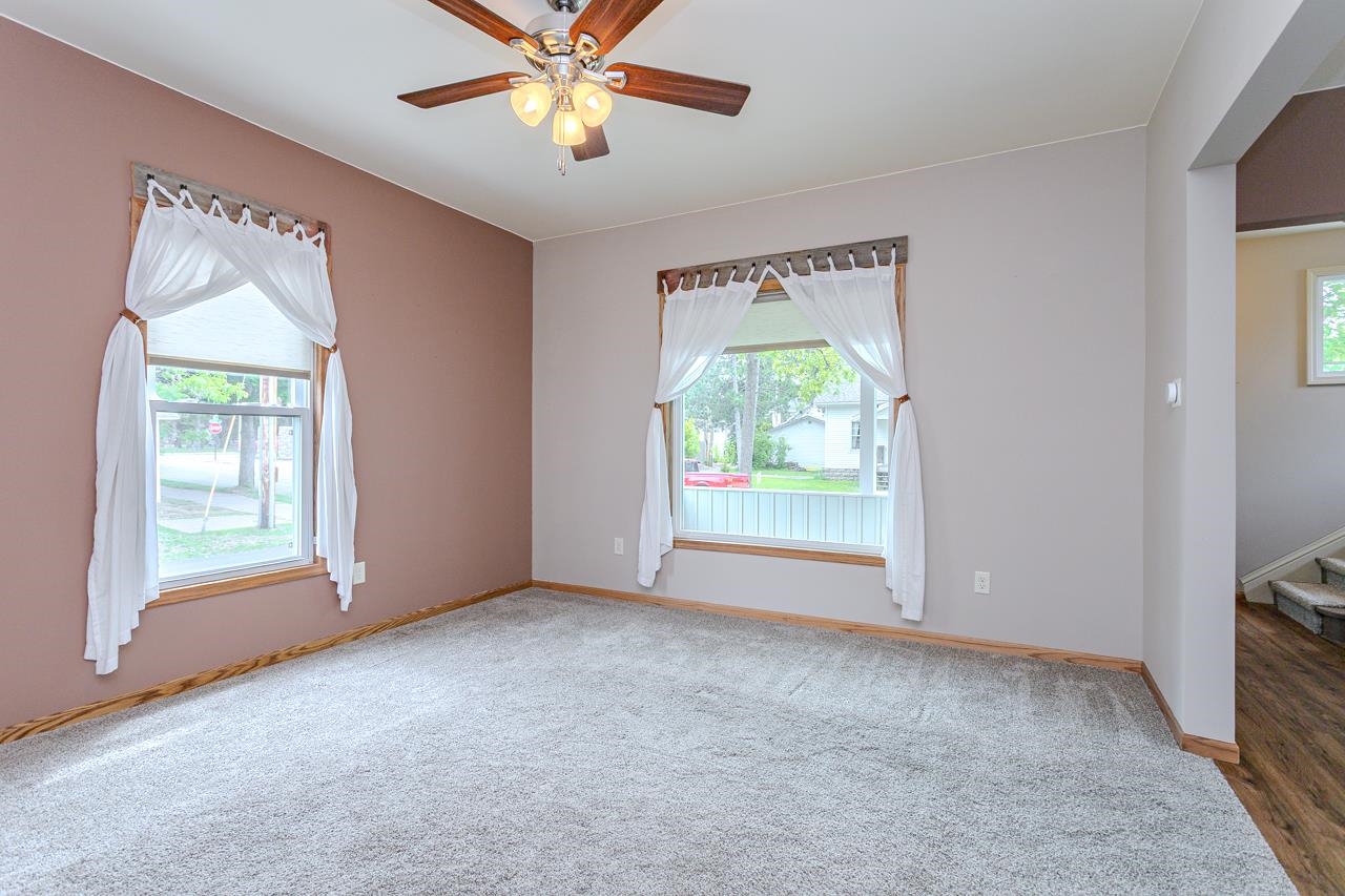 110 MILLER AVENUE, Wausau, Wisconsin 54403, 4 Bedrooms Bedrooms, ,2 BathroomsBathrooms,Residential,For Sale,110 MILLER AVENUE,22502236