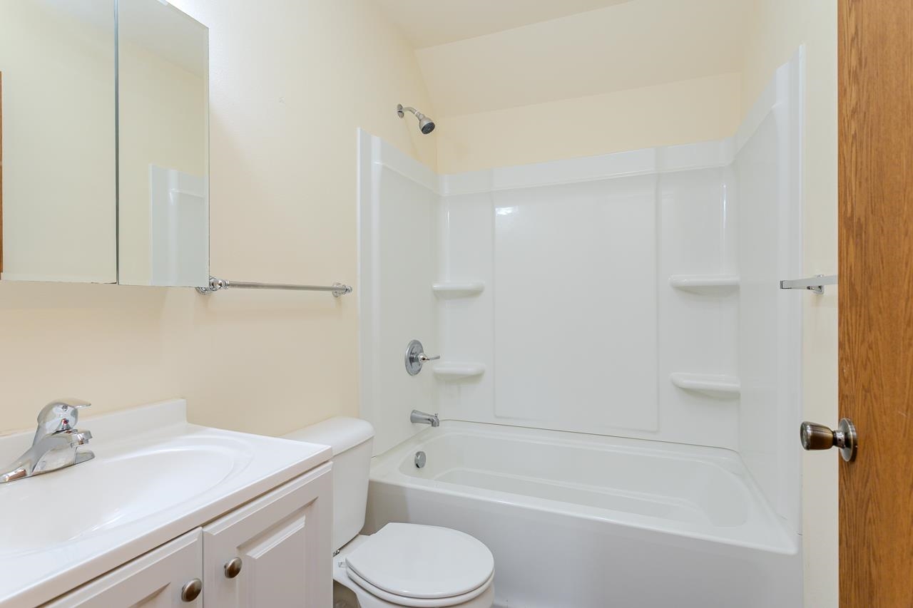 110 MILLER AVENUE, Wausau, Wisconsin 54403, 4 Bedrooms Bedrooms, ,2 BathroomsBathrooms,Residential,For Sale,110 MILLER AVENUE,22502236