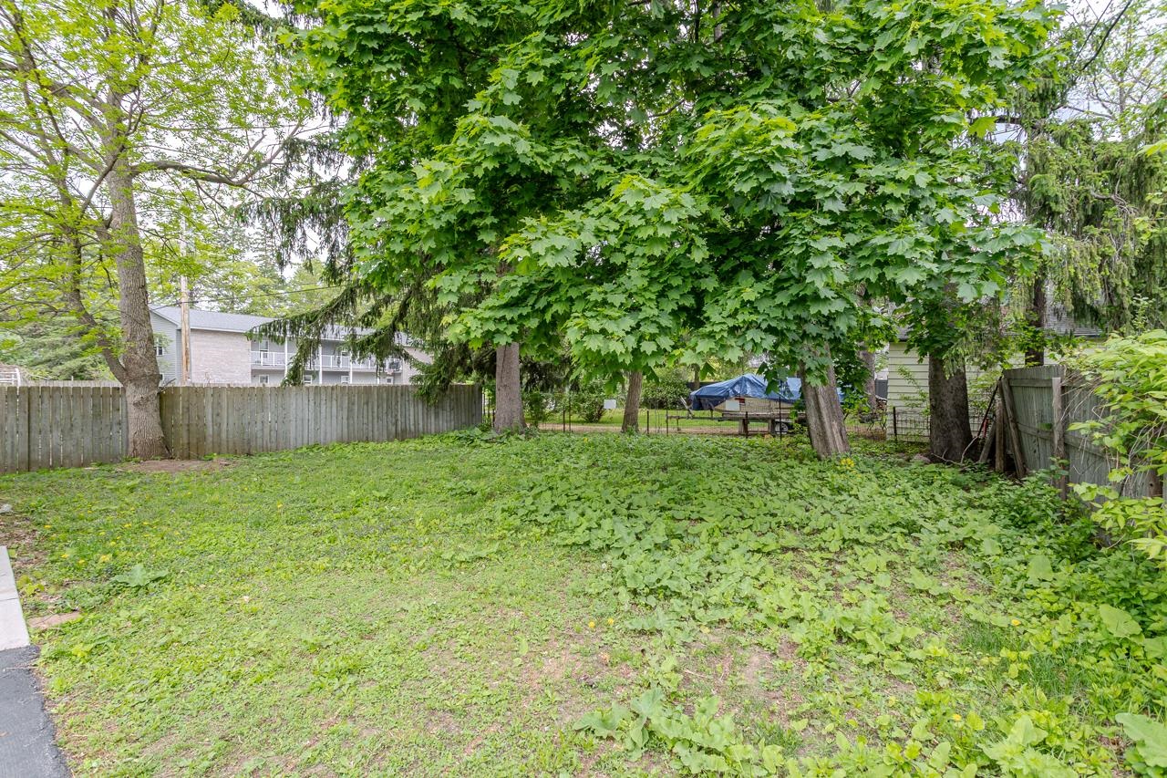 110 MILLER AVENUE, Wausau, Wisconsin 54403, 4 Bedrooms Bedrooms, ,2 BathroomsBathrooms,Residential,For Sale,110 MILLER AVENUE,22502236