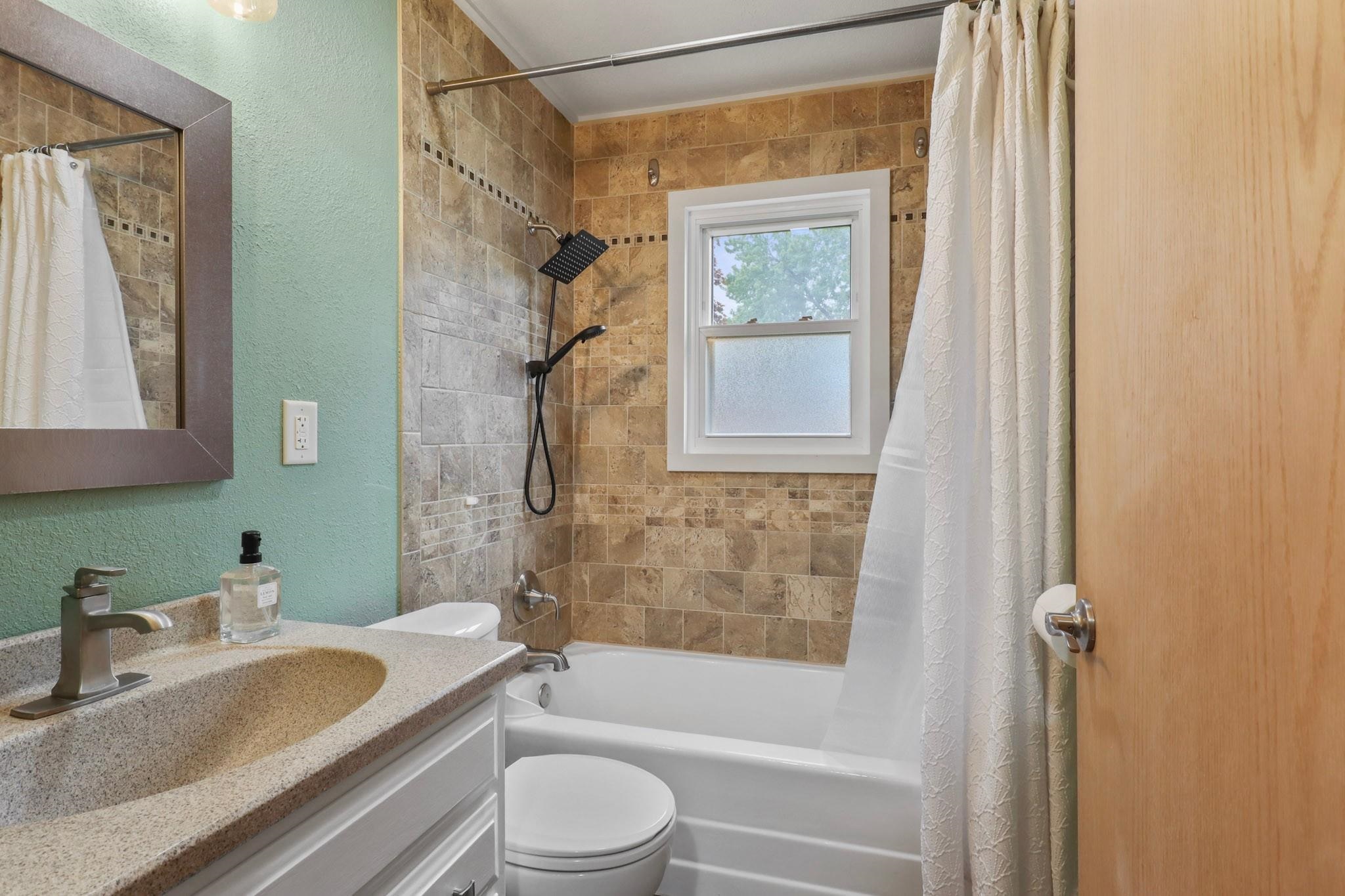 340 12TH STREET SOUTH, Wisconsin Rapids, Wisconsin 54494, 3 Bedrooms Bedrooms, ,2 BathroomsBathrooms,Residential,For Sale,340 12TH STREET SOUTH,22502237