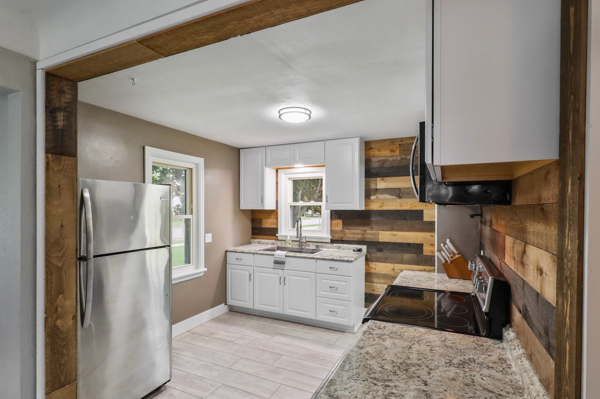 340 12TH STREET SOUTH, Wisconsin Rapids, Wisconsin 54494, 3 Bedrooms Bedrooms, ,2 BathroomsBathrooms,Residential,For Sale,340 12TH STREET SOUTH,22502237