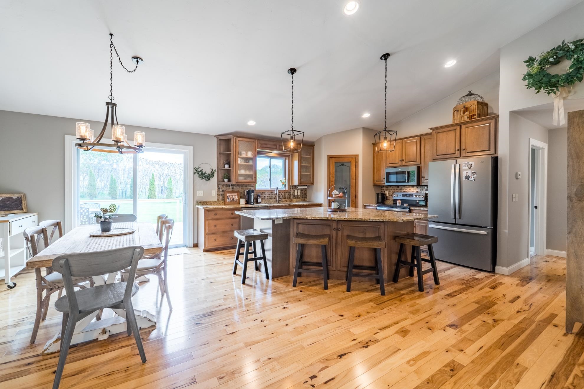 117 ASPEN GROVE LANE, Wausau, Wisconsin 54403, 4 Bedrooms Bedrooms, ,3 BathroomsBathrooms,Residential,For Sale,117 ASPEN GROVE LANE,22502241