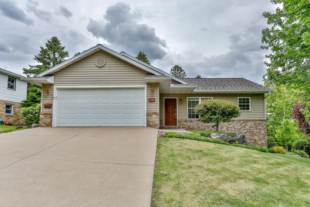 1208 SPRUCE STREET, Wausau, Wisconsin 54401, 2 Bedrooms Bedrooms, ,3 BathroomsBathrooms,Residential,For Sale,1208 SPRUCE STREET,22502247