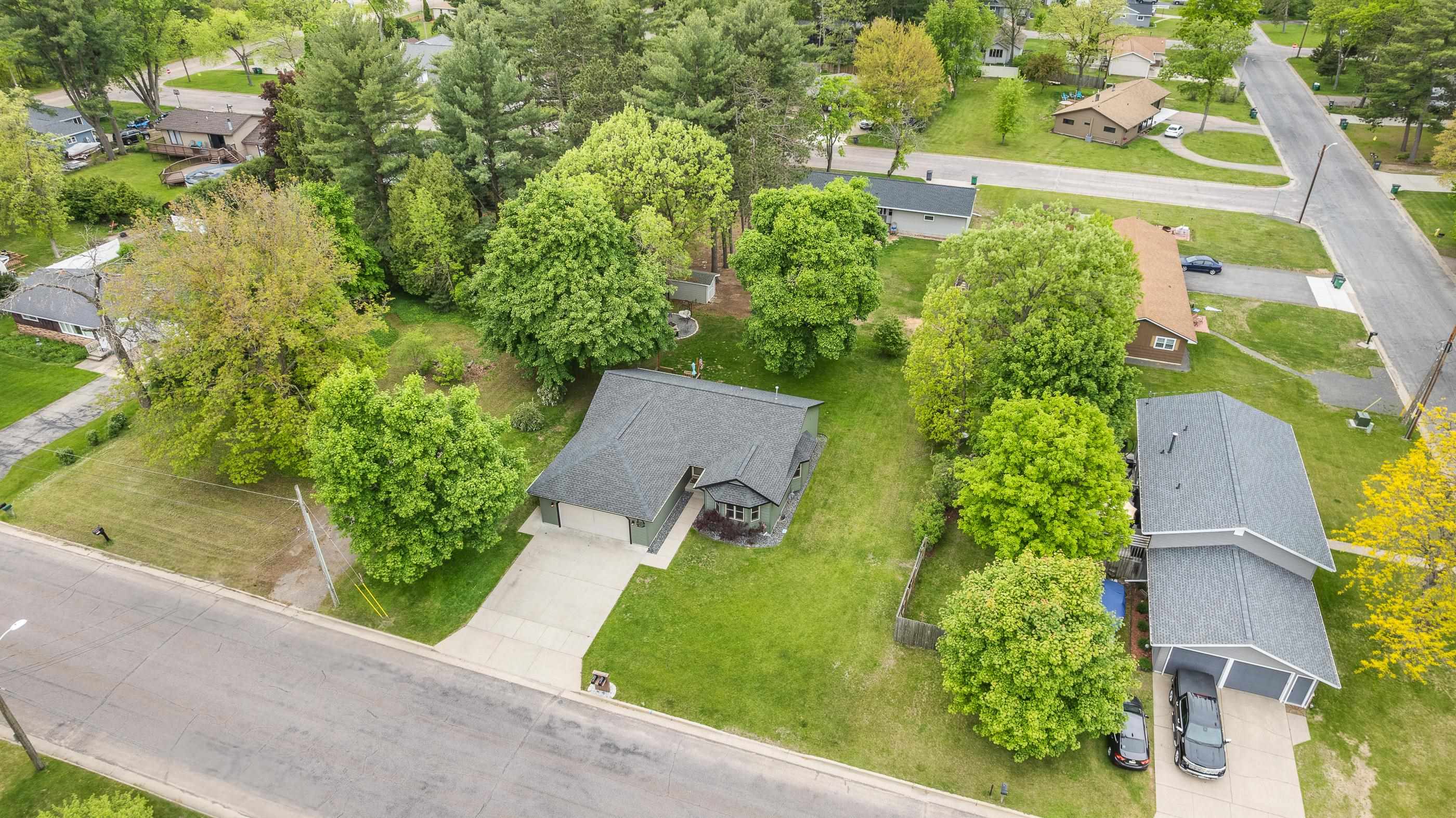 3420 SAMPSON STREET, Wisconsin Rapids, Wisconsin 54494, 4 Bedrooms Bedrooms, ,2 BathroomsBathrooms,Residential,For Sale,3420 SAMPSON STREET,22502248