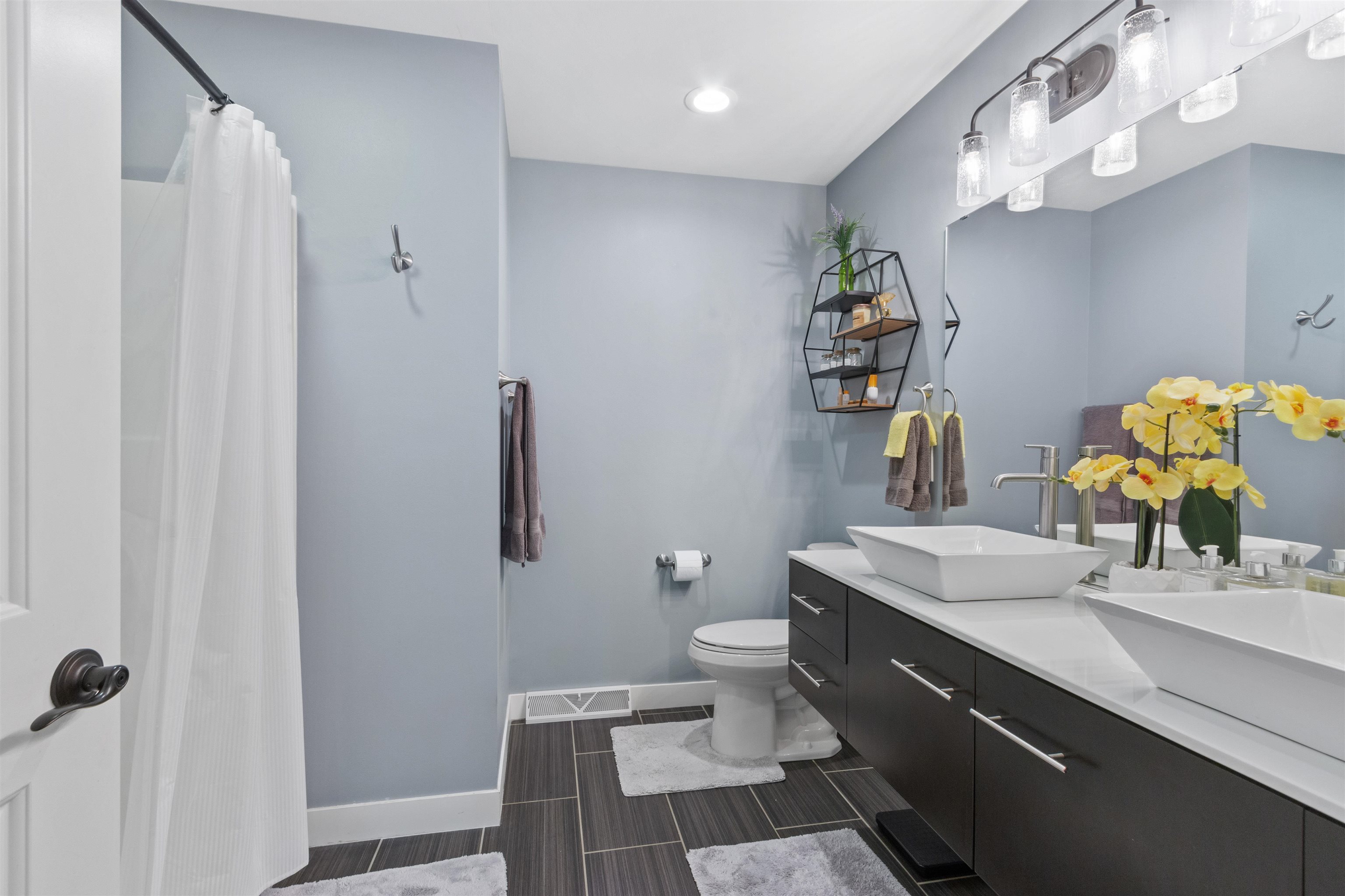 1930 WATERVIEW BOULEVARD, Plover, Wisconsin 54467, 3 Bedrooms Bedrooms, ,2 BathroomsBathrooms,Residential,For Sale,1930 WATERVIEW BOULEVARD,22502249