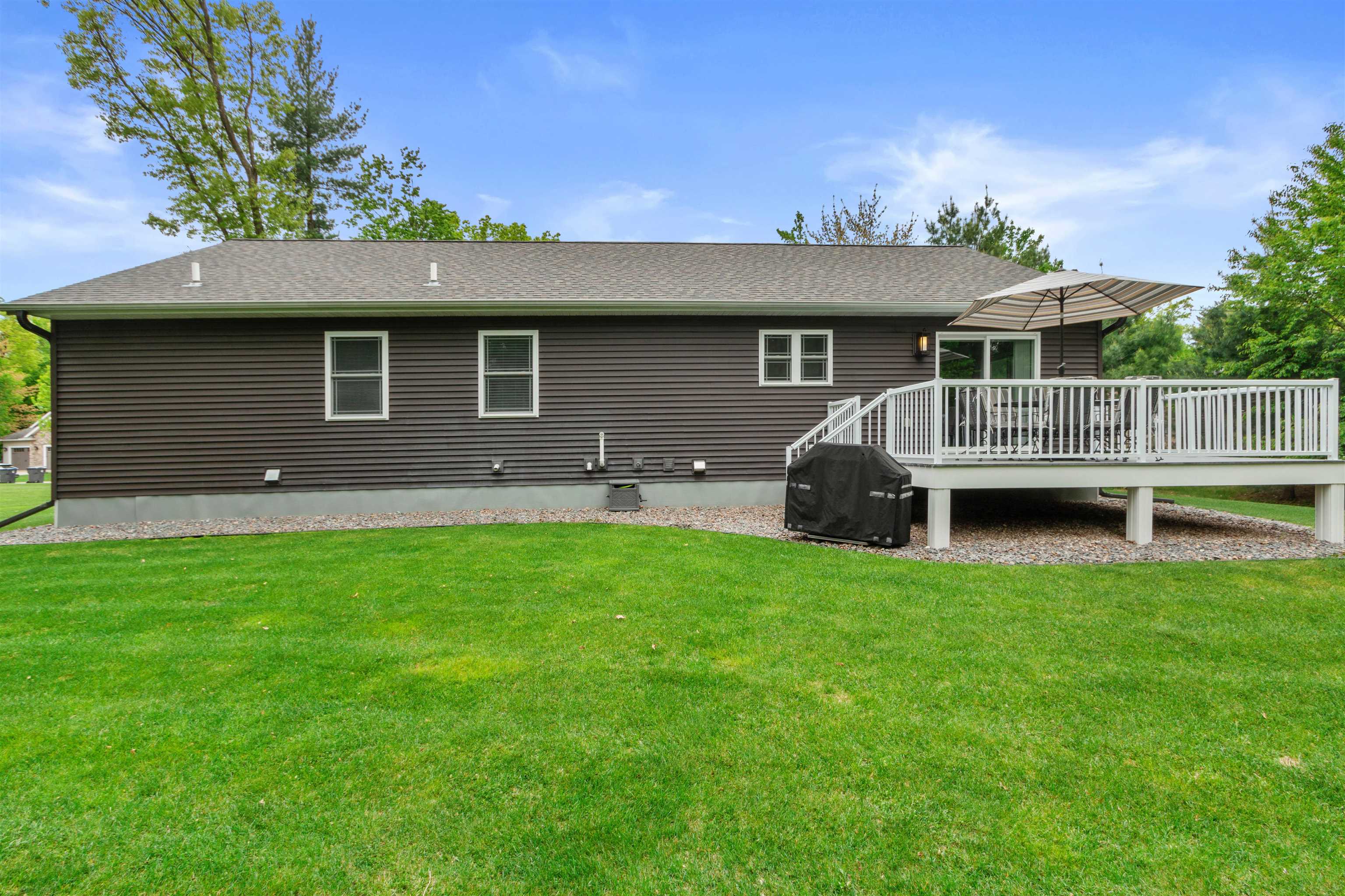 1930 WATERVIEW BOULEVARD, Plover, Wisconsin 54467, 3 Bedrooms Bedrooms, ,2 BathroomsBathrooms,Residential,For Sale,1930 WATERVIEW BOULEVARD,22502249