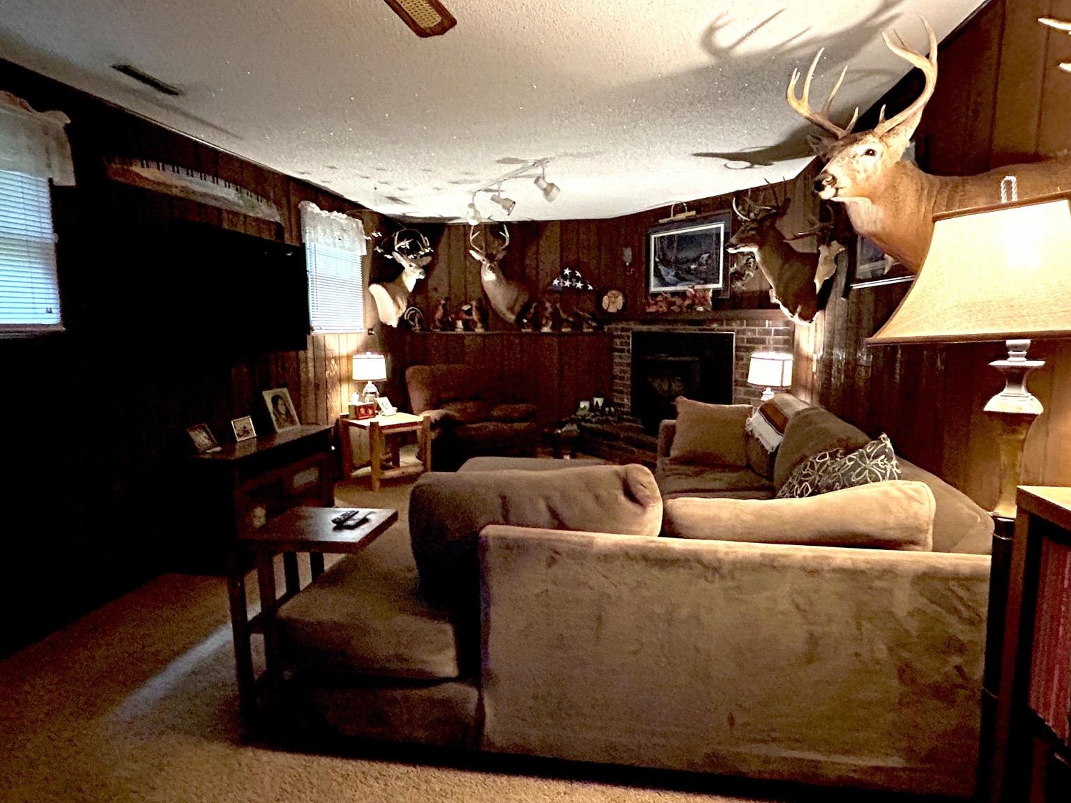 2621 GOLF COURSE ROAD, Wisconsin Rapids, Wisconsin 54494, 4 Bedrooms Bedrooms, ,2 BathroomsBathrooms,Residential,For Sale,2621 GOLF COURSE ROAD,22502250