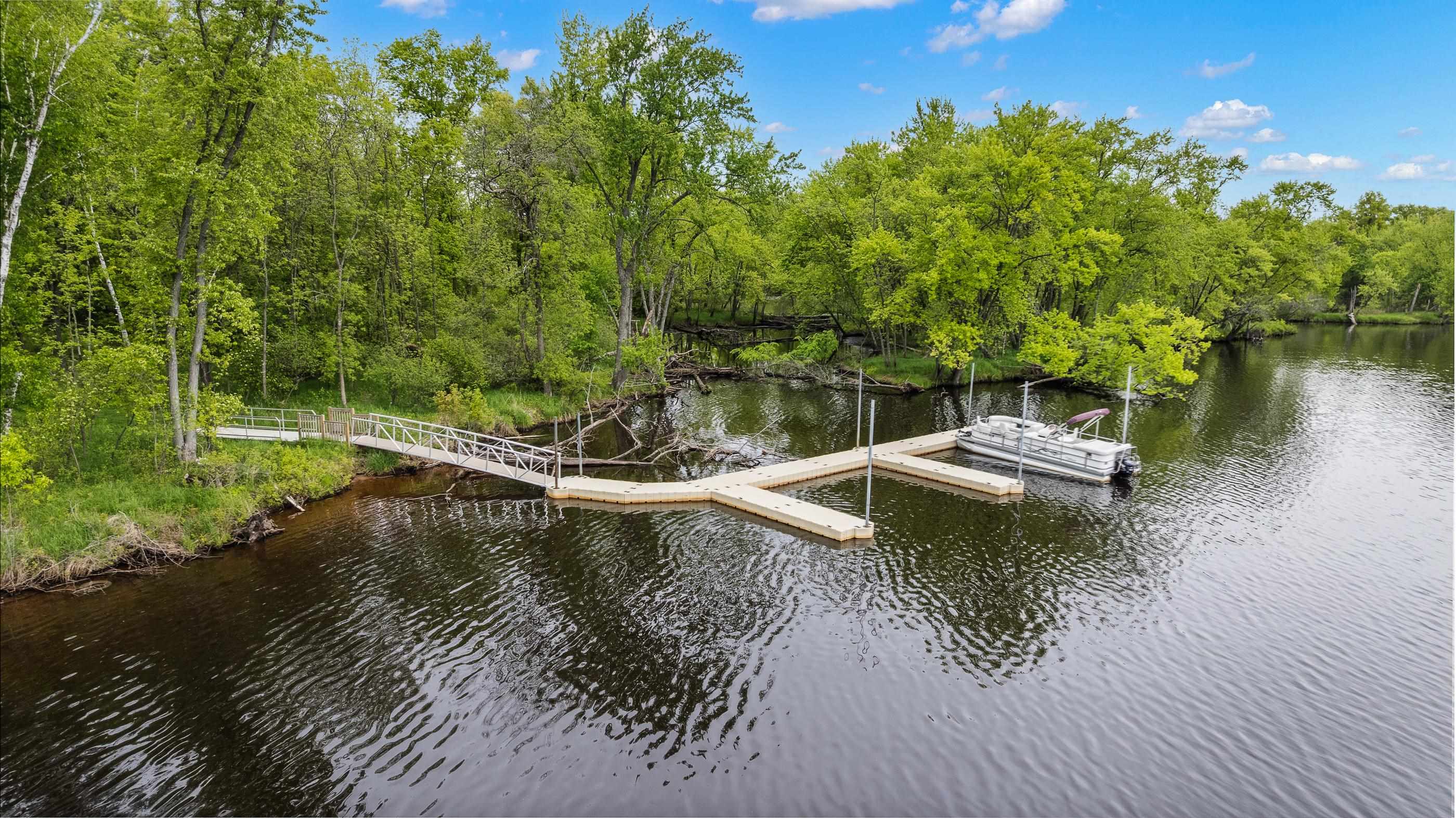 2110 PENINSULA PLACE, Junction City, Wisconsin 54443, ,Land,For Sale,2110 PENINSULA PLACE,22502256