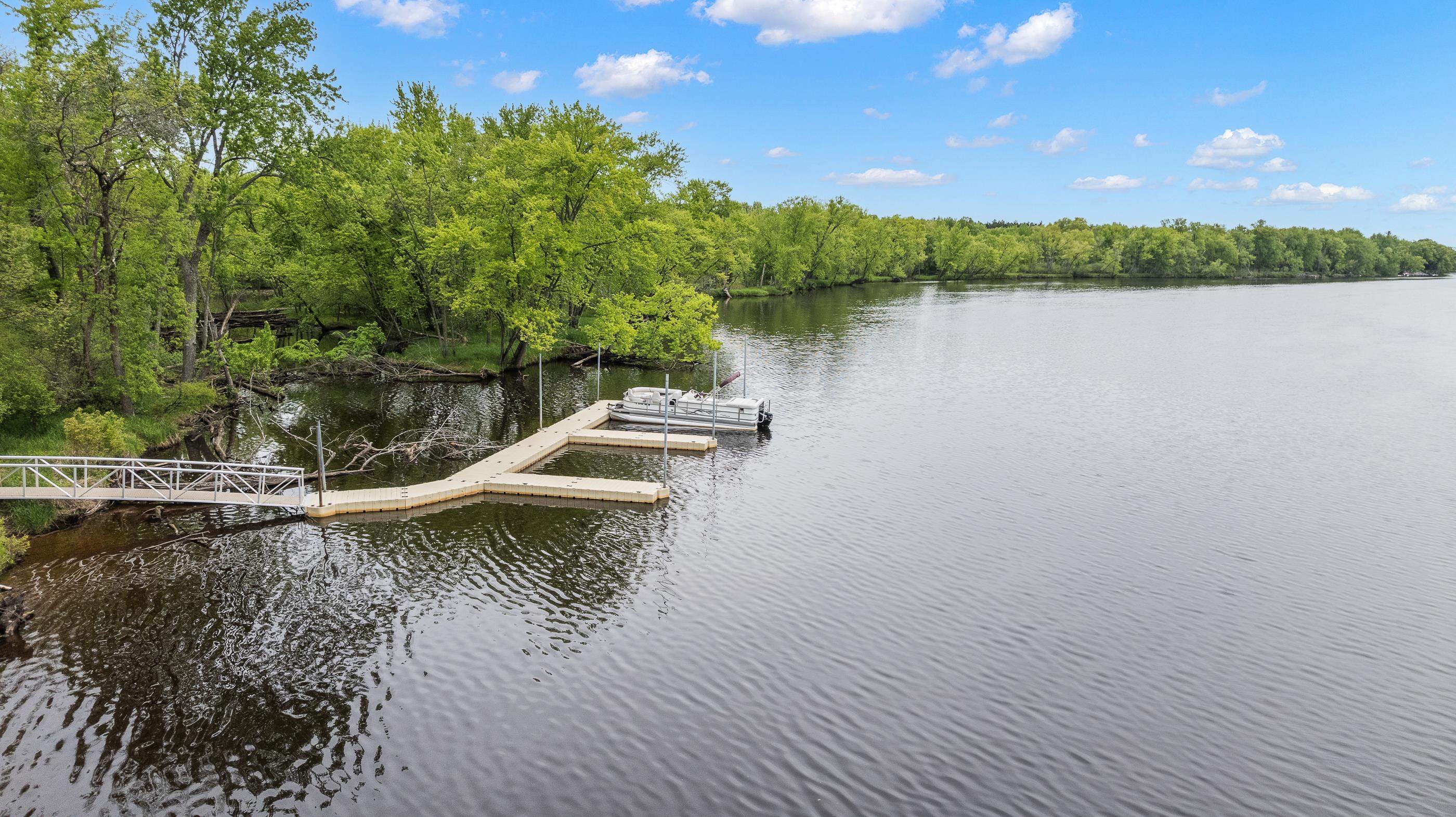 2110 PENINSULA PLACE, Junction City, Wisconsin 54443, ,Land,For Sale,2110 PENINSULA PLACE,22502256
