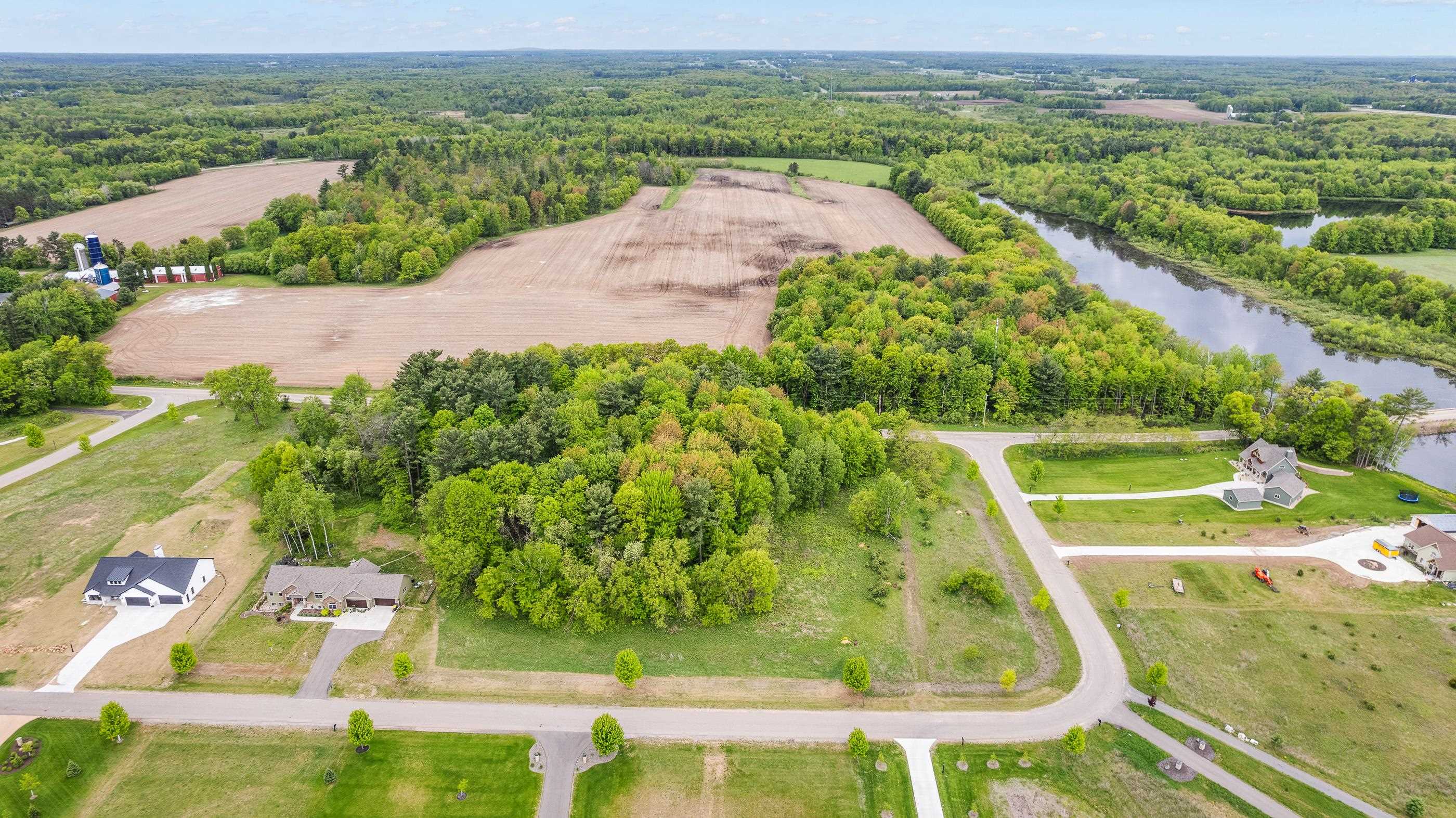 2110 PENINSULA PLACE, Junction City, Wisconsin 54443, ,Land,For Sale,2110 PENINSULA PLACE,22502256