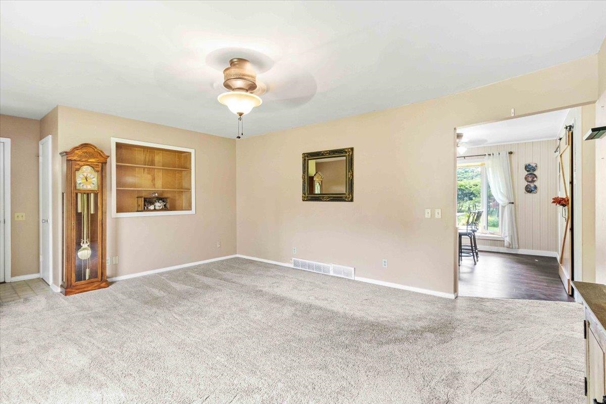 2931 NORTH AVENUE, Wisconsin Rapids, Wisconsin 54495, 3 Bedrooms Bedrooms, ,1 BathroomBathrooms,Residential,For Sale,2931 NORTH AVENUE,22502259
