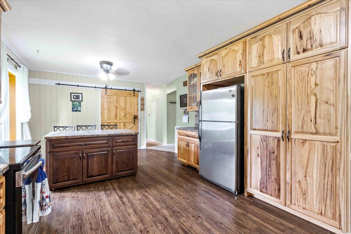 2931 NORTH AVENUE, Wisconsin Rapids, Wisconsin 54495, 3 Bedrooms Bedrooms, ,1 BathroomBathrooms,Residential,For Sale,2931 NORTH AVENUE,22502259