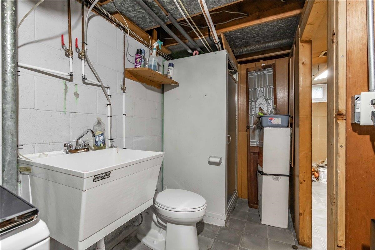 2931 NORTH AVENUE, Wisconsin Rapids, Wisconsin 54495, 3 Bedrooms Bedrooms, ,1 BathroomBathrooms,Residential,For Sale,2931 NORTH AVENUE,22502259