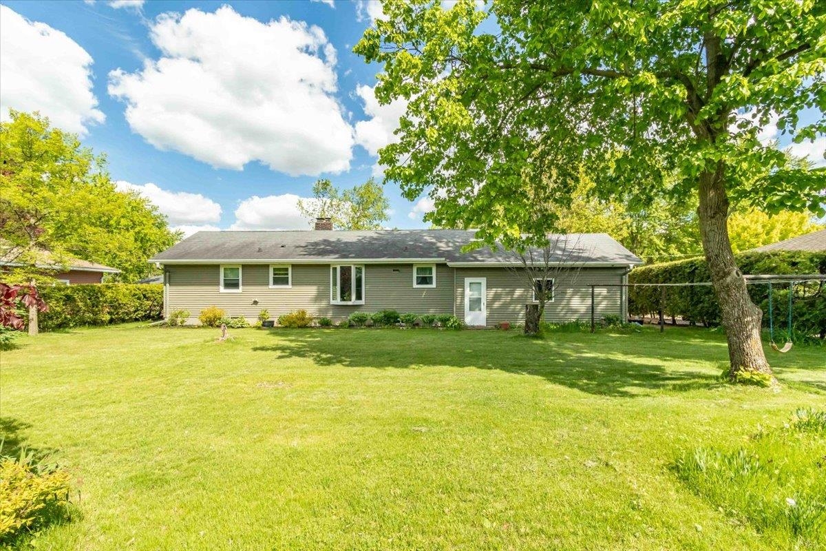 2931 NORTH AVENUE, Wisconsin Rapids, Wisconsin 54495, 3 Bedrooms Bedrooms, ,1 BathroomBathrooms,Residential,For Sale,2931 NORTH AVENUE,22502259