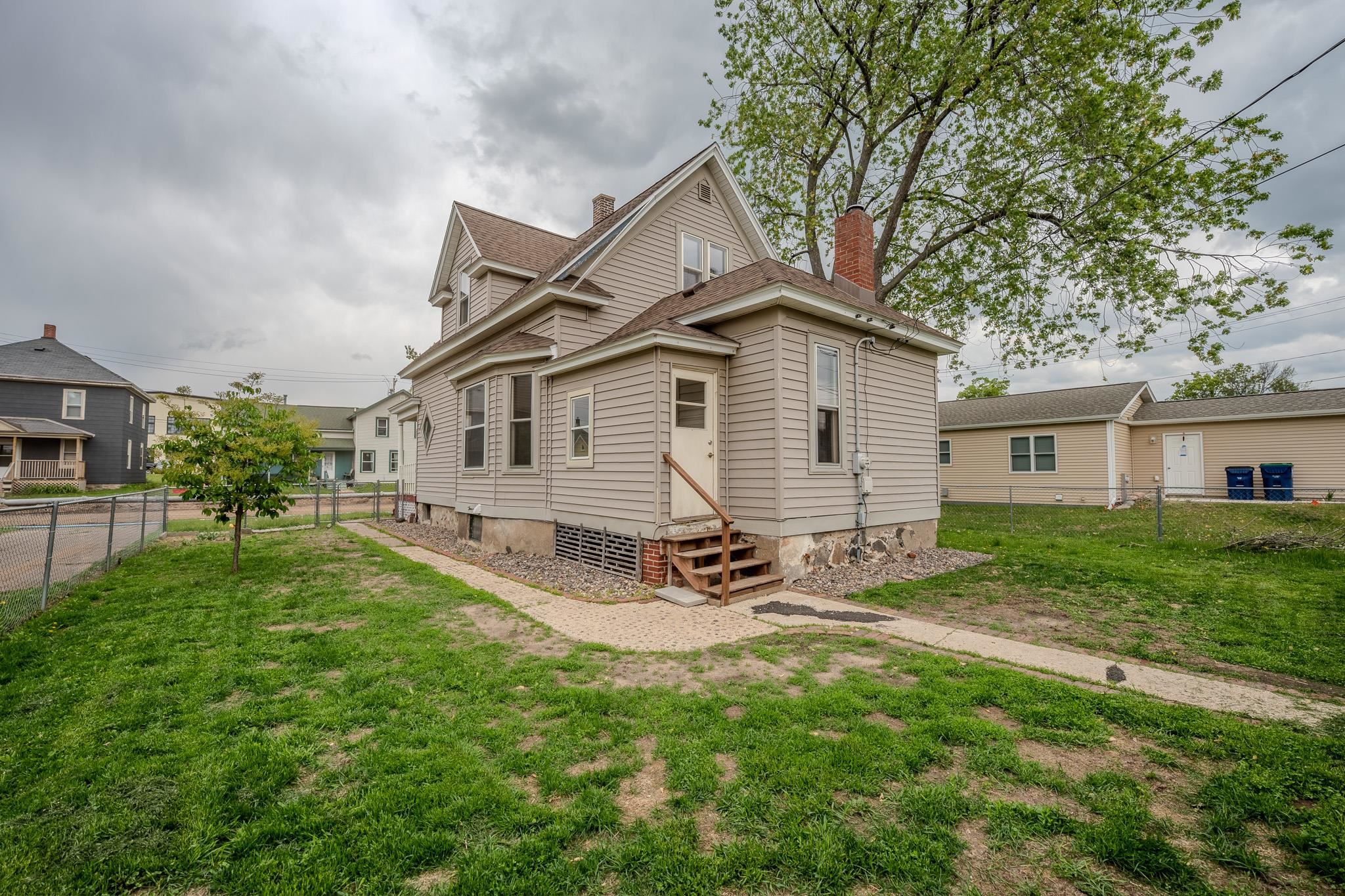 1401 N 2ND STREET, Wausau, Wisconsin 54403, 3 Bedrooms Bedrooms, ,1 BathroomBathrooms,Residential,For Sale,1401 N 2ND STREET,22502261