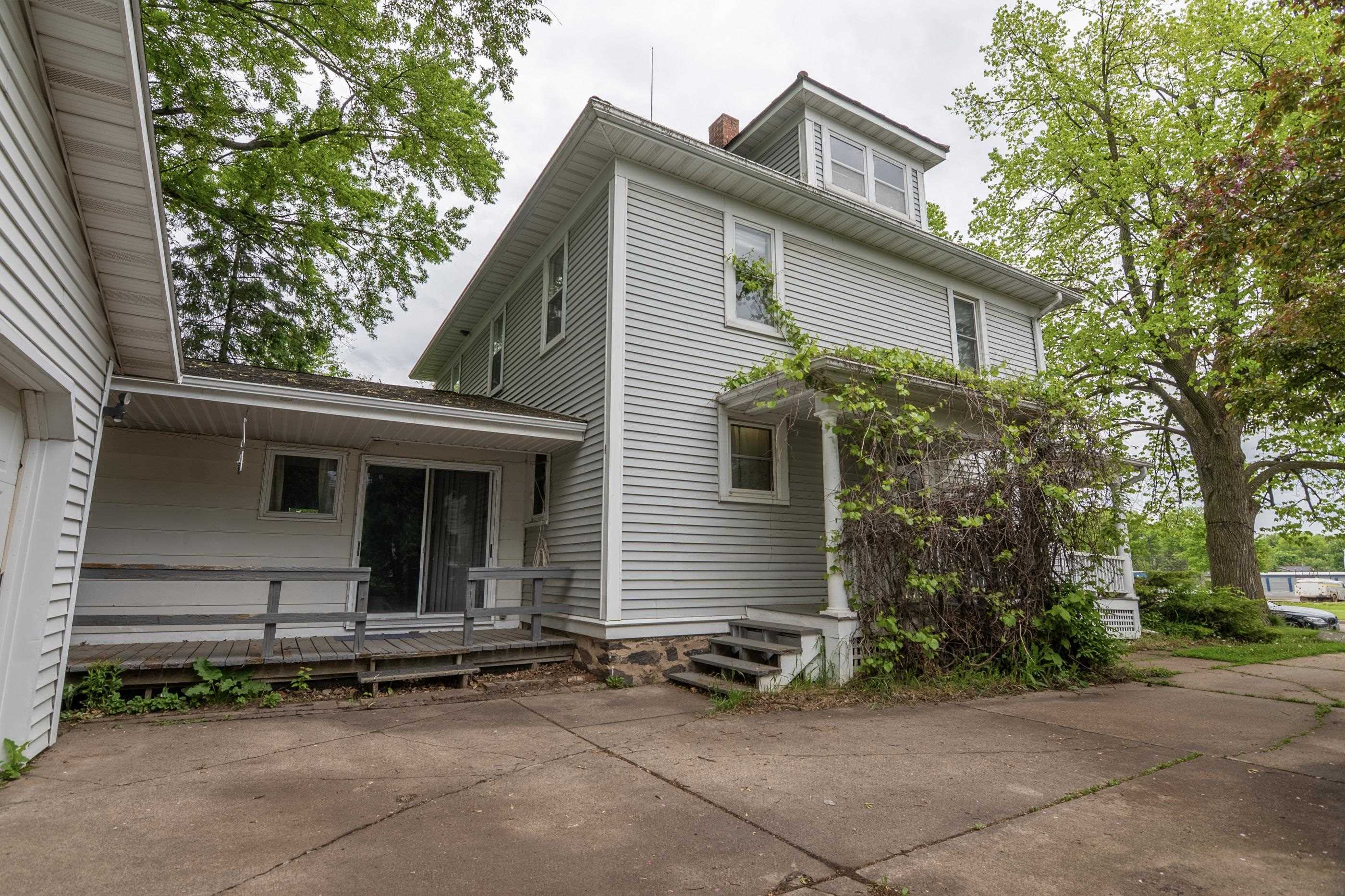 305 N 1ST STREET, Colby, Wisconsin 54421, 4 Bedrooms Bedrooms, ,2 BathroomsBathrooms,Residential,For Sale,305 N 1ST STREET,22502263