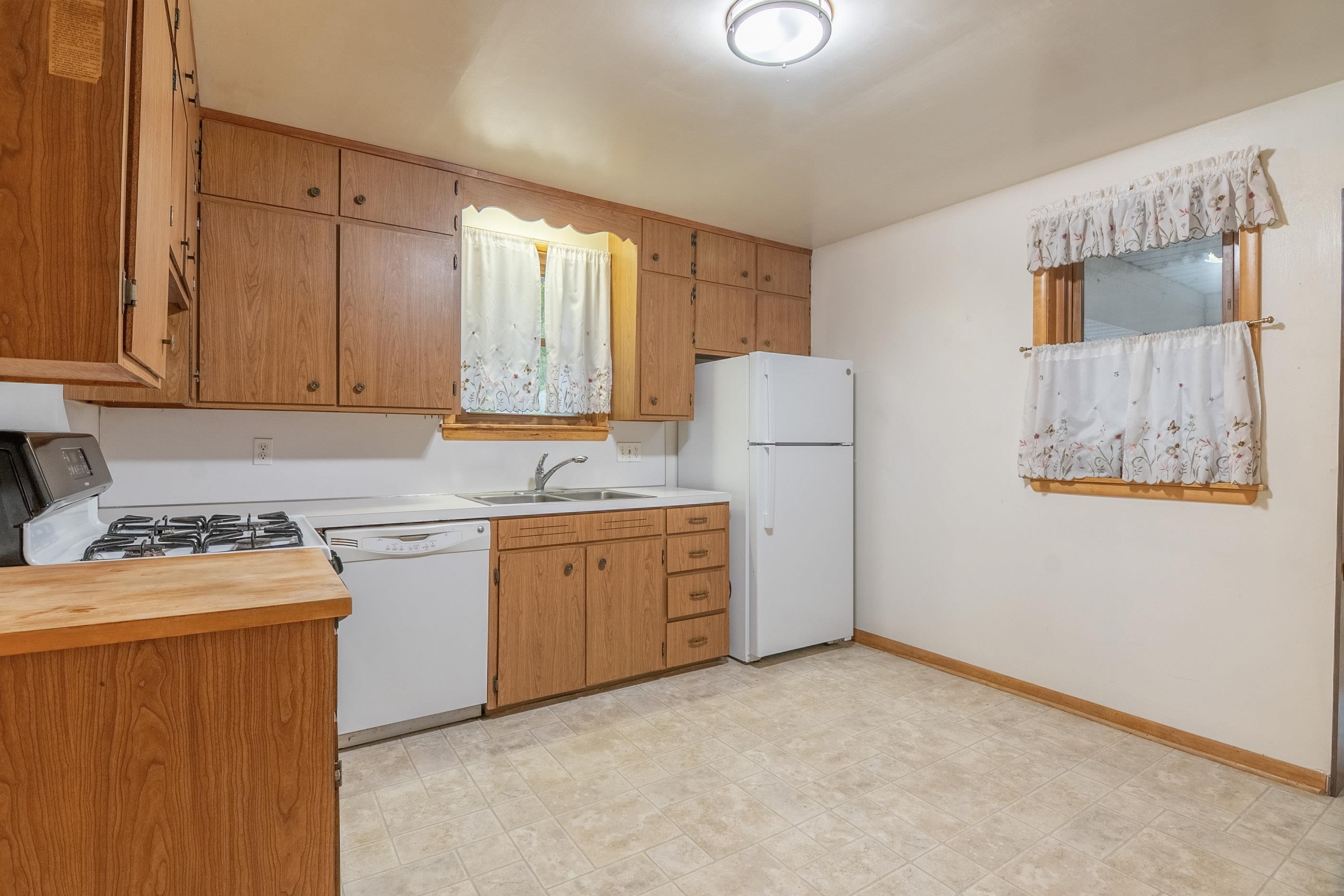 305 N 1ST STREET, Colby, Wisconsin 54421, 4 Bedrooms Bedrooms, ,2 BathroomsBathrooms,Residential,For Sale,305 N 1ST STREET,22502263