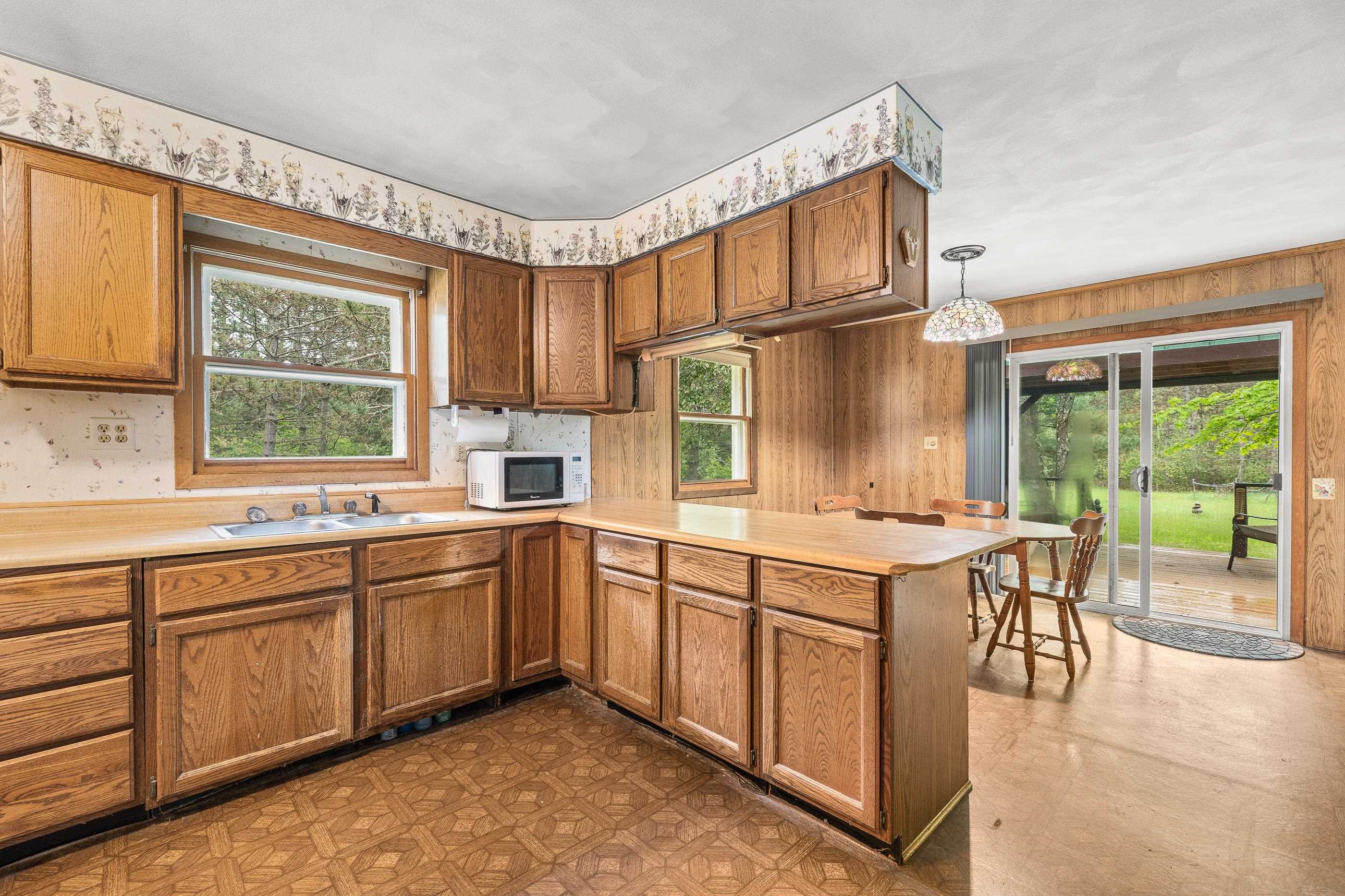 10533 2ND AVENUE, Almond, Wisconsin 54909, 3 Bedrooms Bedrooms, ,1 BathroomBathrooms,Residential,For Sale,10533 2ND AVENUE,22502264