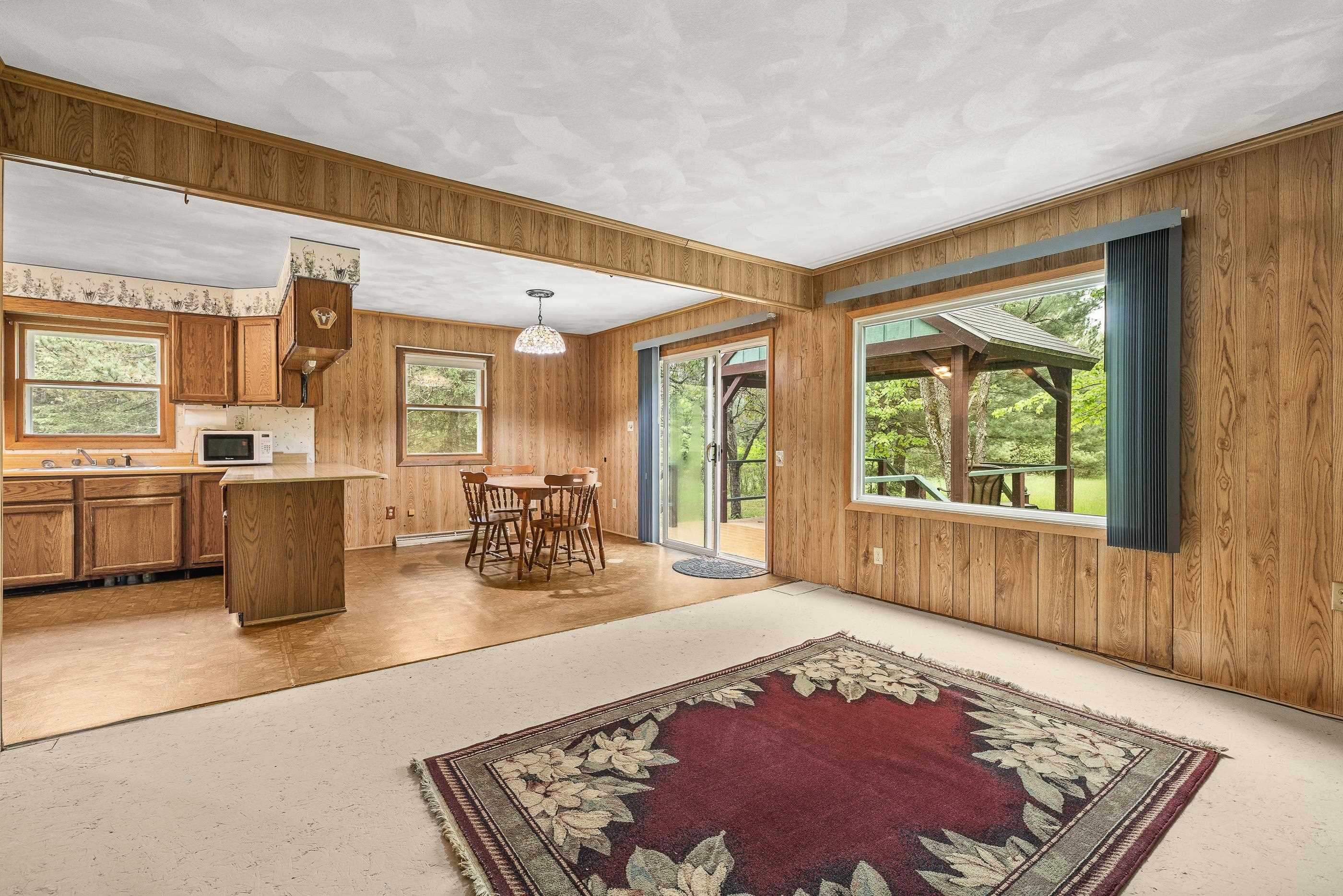 10533 2ND AVENUE, Almond, Wisconsin 54909, 3 Bedrooms Bedrooms, ,1 BathroomBathrooms,Residential,For Sale,10533 2ND AVENUE,22502264