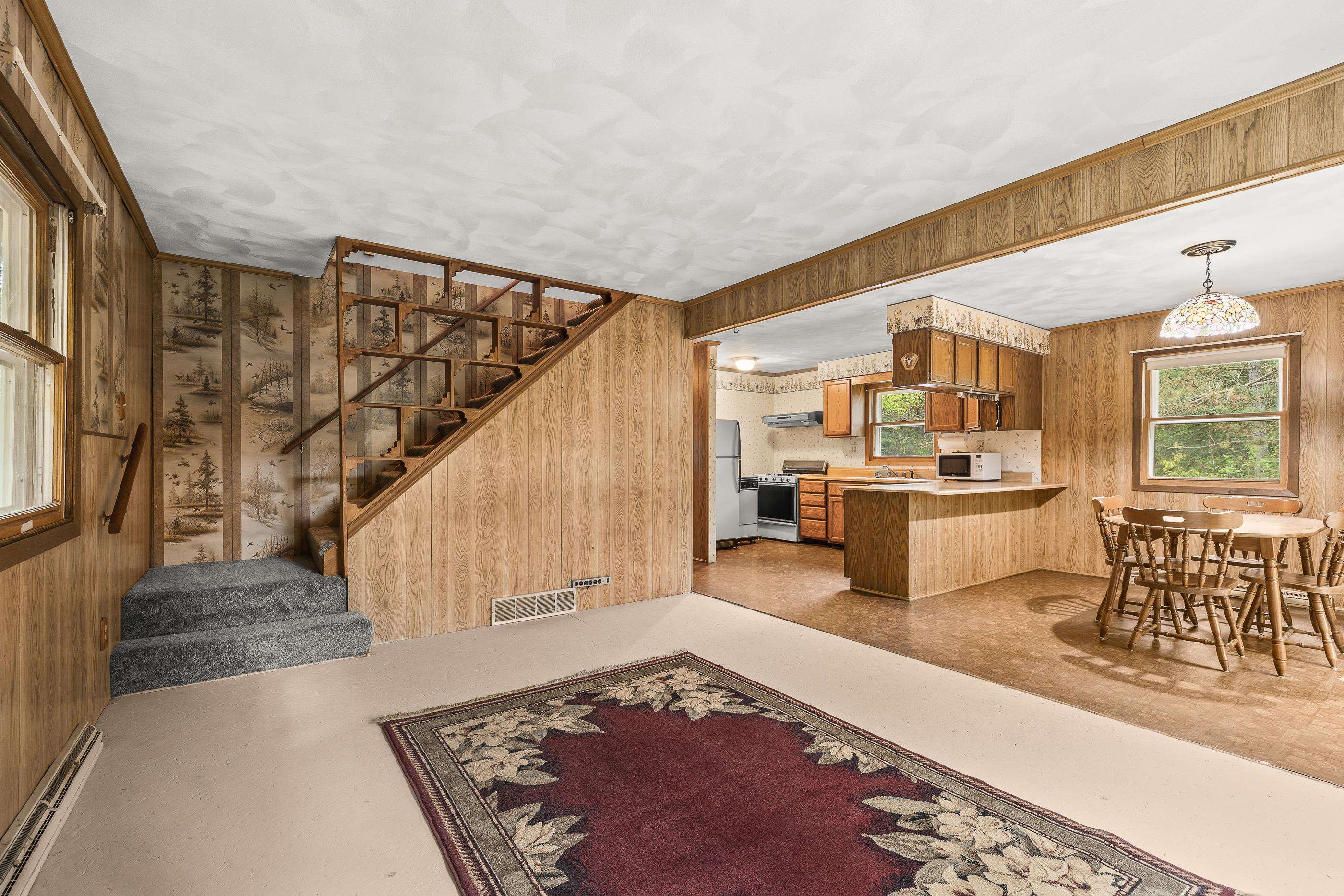 10533 2ND AVENUE, Almond, Wisconsin 54909, 3 Bedrooms Bedrooms, ,1 BathroomBathrooms,Residential,For Sale,10533 2ND AVENUE,22502264