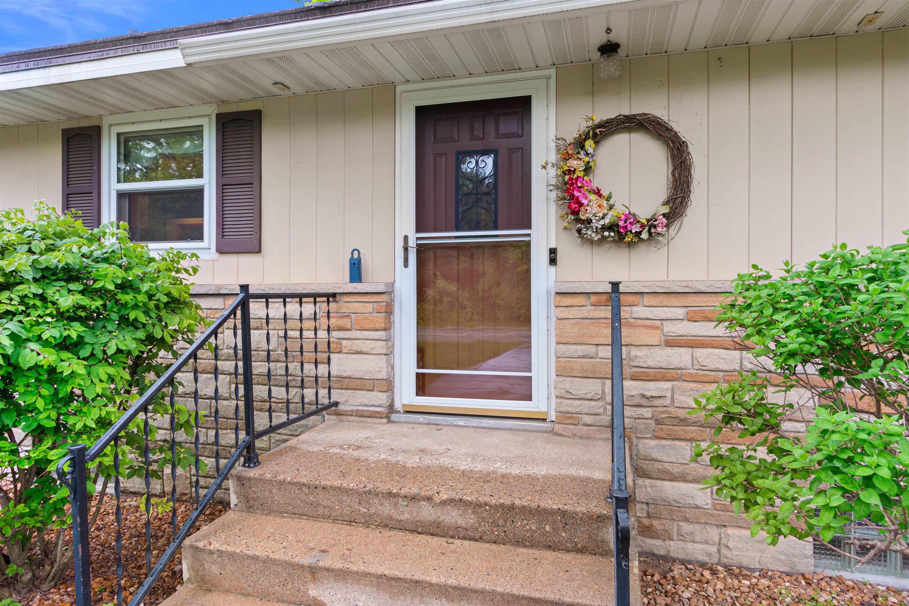 3594 SUNSET DRIVE NORTH, Stevens Point, Wisconsin 54482, 4 Bedrooms Bedrooms, ,2 BathroomsBathrooms,Residential,For Sale,3594 SUNSET DRIVE NORTH,22502266