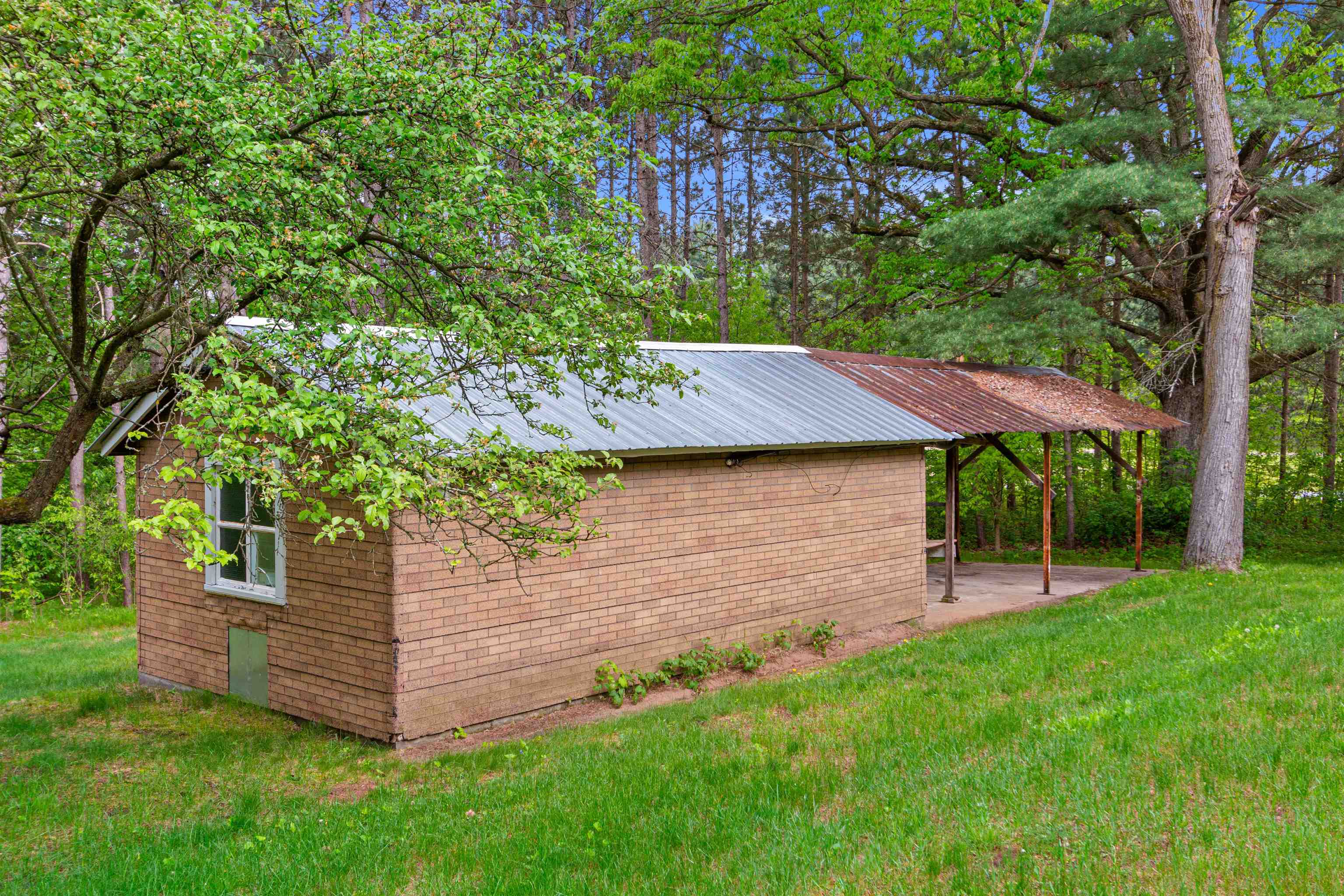 3594 SUNSET DRIVE NORTH, Stevens Point, Wisconsin 54482, 4 Bedrooms Bedrooms, ,2 BathroomsBathrooms,Residential,For Sale,3594 SUNSET DRIVE NORTH,22502266