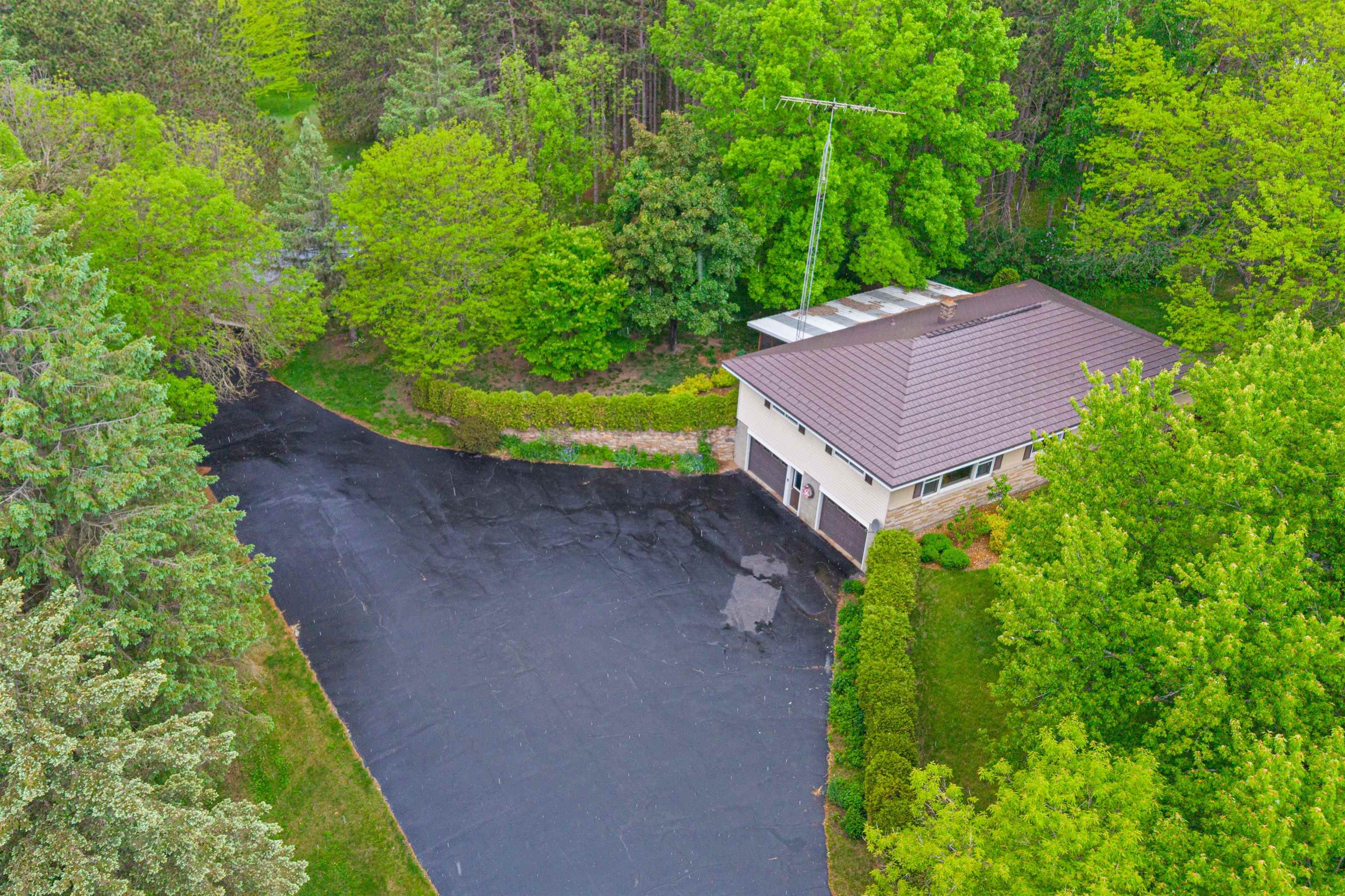 3594 SUNSET DRIVE NORTH, Stevens Point, Wisconsin 54482, 4 Bedrooms Bedrooms, ,2 BathroomsBathrooms,Residential,For Sale,3594 SUNSET DRIVE NORTH,22502266