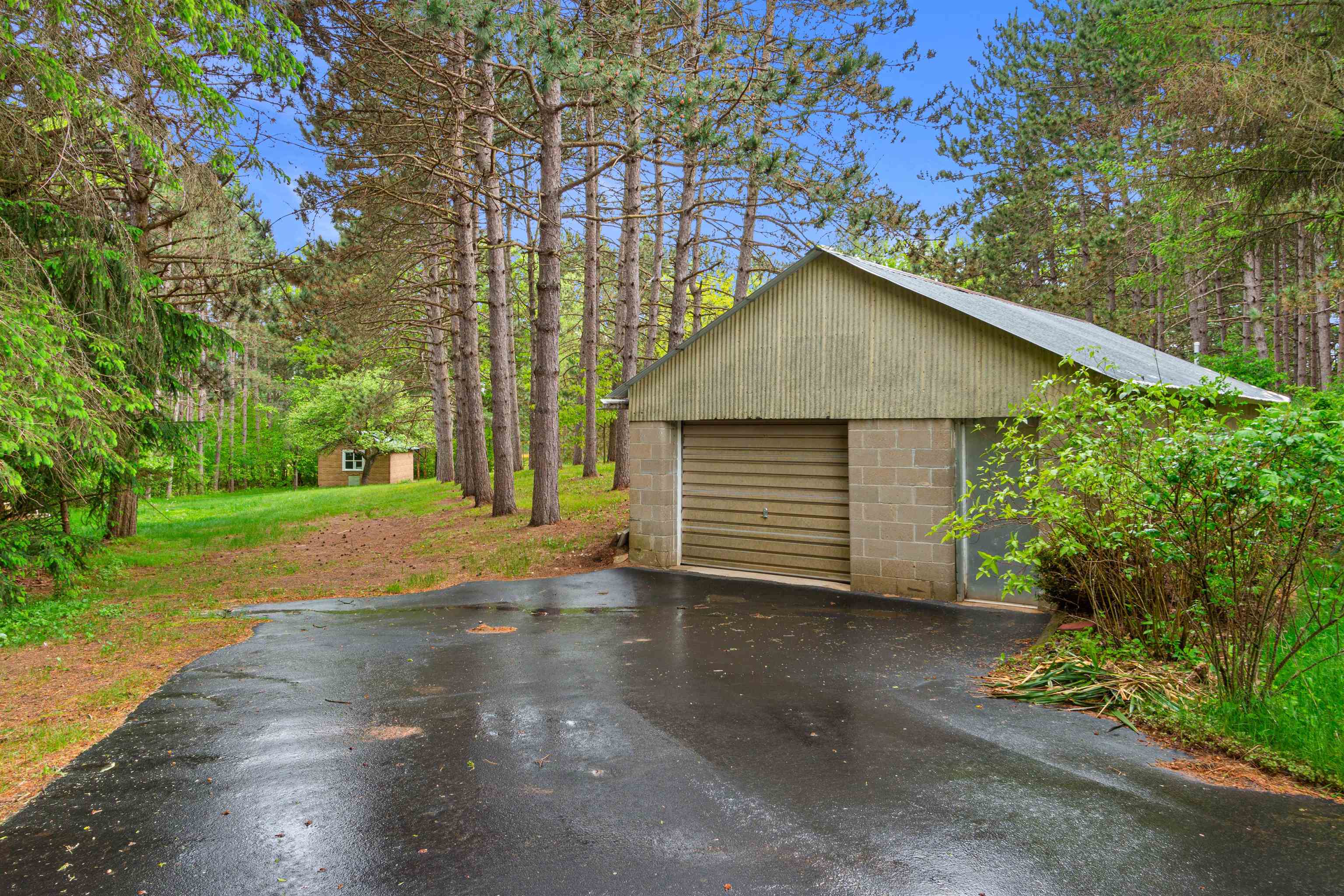 3594 SUNSET DRIVE NORTH, Stevens Point, Wisconsin 54482, 4 Bedrooms Bedrooms, ,2 BathroomsBathrooms,Residential,For Sale,3594 SUNSET DRIVE NORTH,22502266