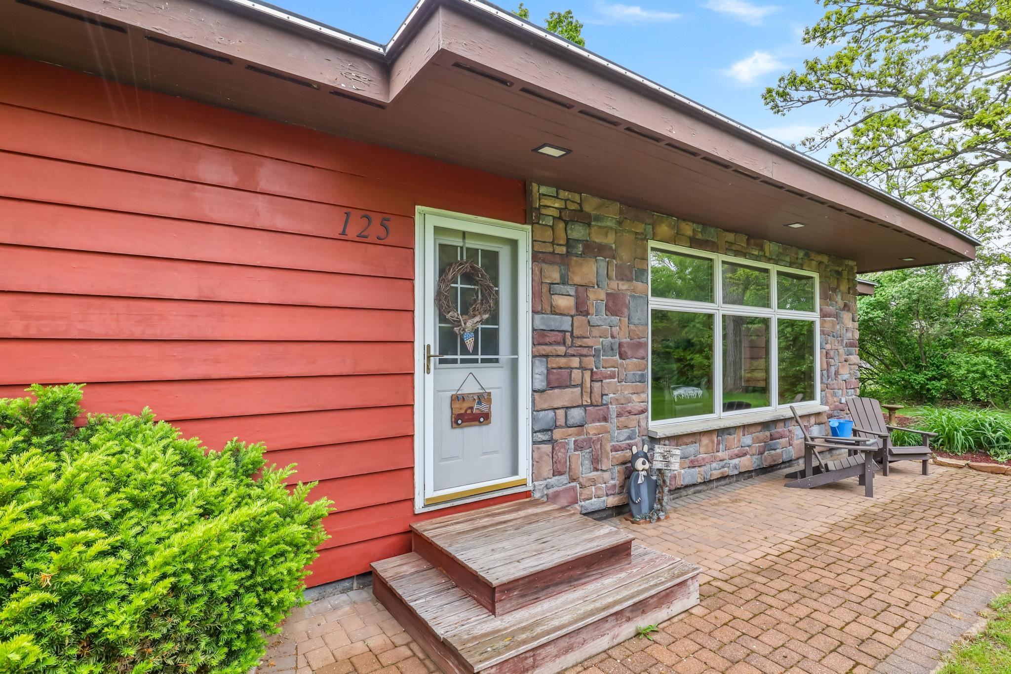 125 W WILLOW STREET, Stevens Point, Wisconsin 54481, 4 Bedrooms Bedrooms, ,2 BathroomsBathrooms,Residential,For Sale,125 W WILLOW STREET,22502267