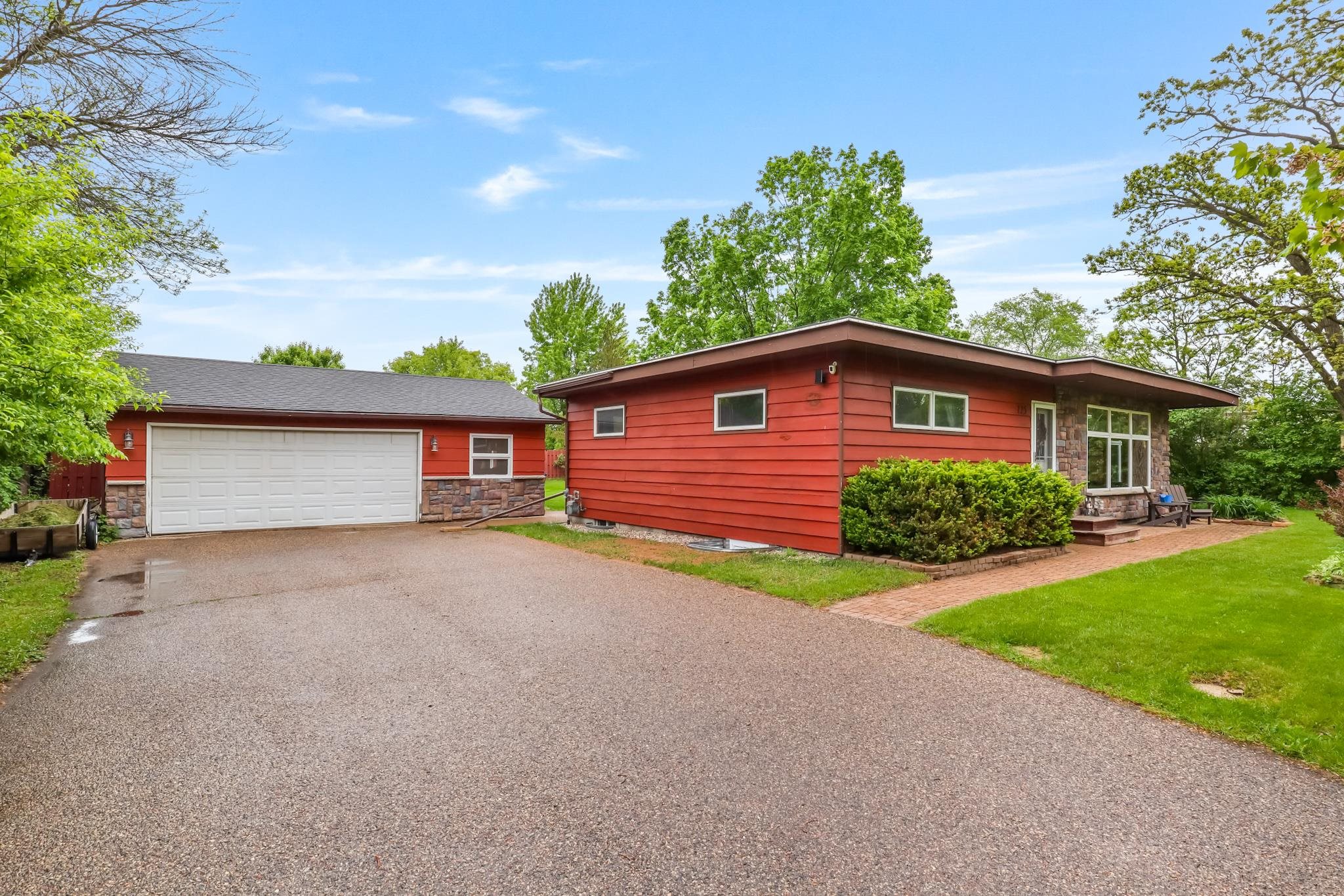 125 W WILLOW STREET, Stevens Point, Wisconsin 54481, 4 Bedrooms Bedrooms, ,2 BathroomsBathrooms,Residential,For Sale,125 W WILLOW STREET,22502267
