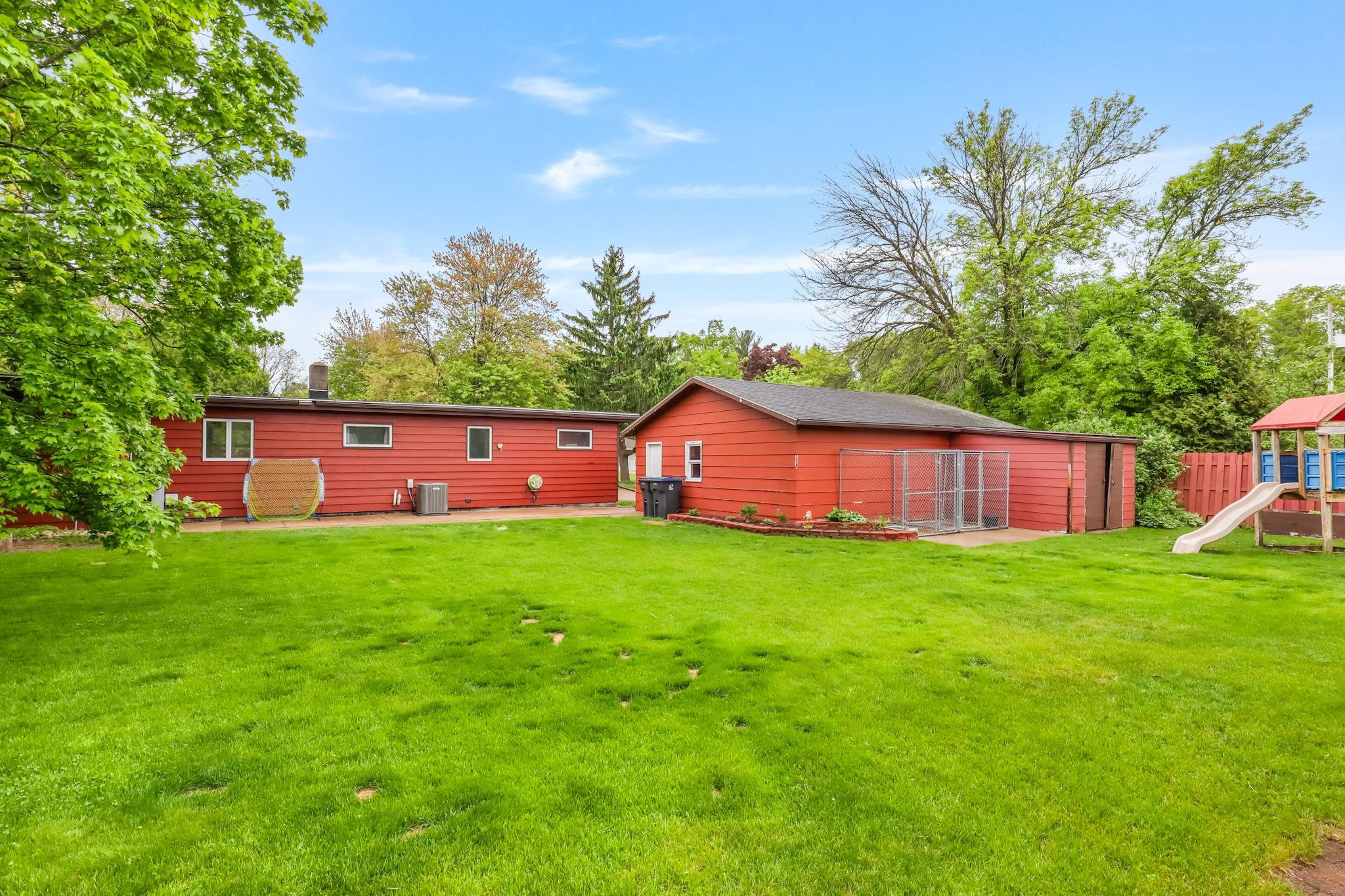 125 W WILLOW STREET, Stevens Point, Wisconsin 54481, 4 Bedrooms Bedrooms, ,2 BathroomsBathrooms,Residential,For Sale,125 W WILLOW STREET,22502267