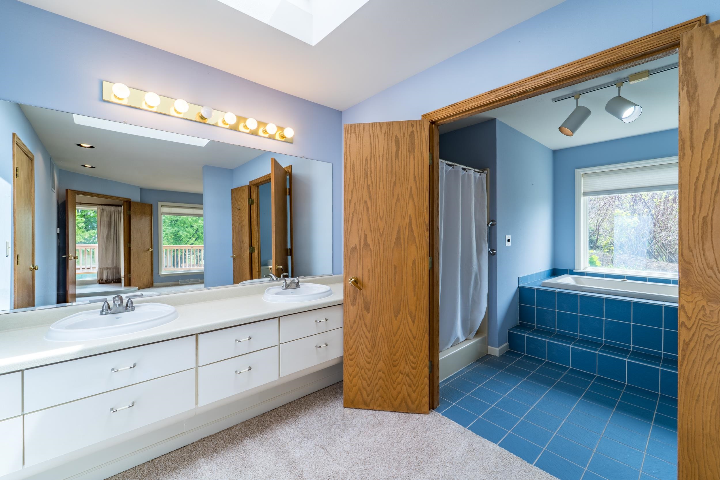 1255 EASTHILL DRIVE, Wausau, Wisconsin 54403, 3 Bedrooms Bedrooms, ,2 BathroomsBathrooms,Residential,For Sale,1255 EASTHILL DRIVE,22502268