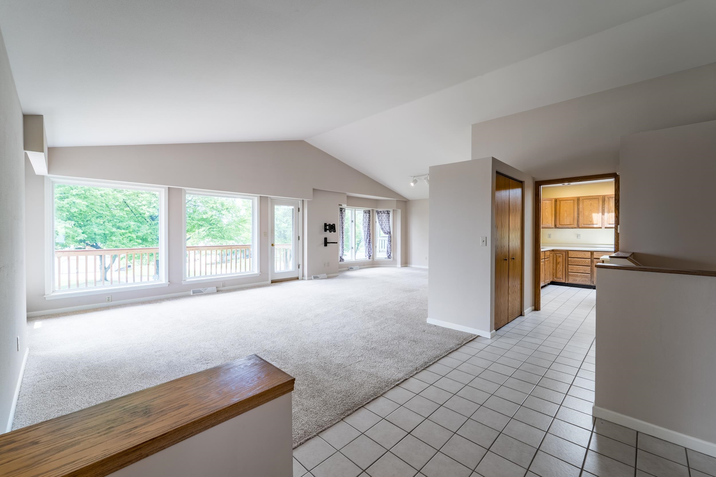 1255 EASTHILL DRIVE, Wausau, Wisconsin 54403, 3 Bedrooms Bedrooms, ,2 BathroomsBathrooms,Residential,For Sale,1255 EASTHILL DRIVE,22502268