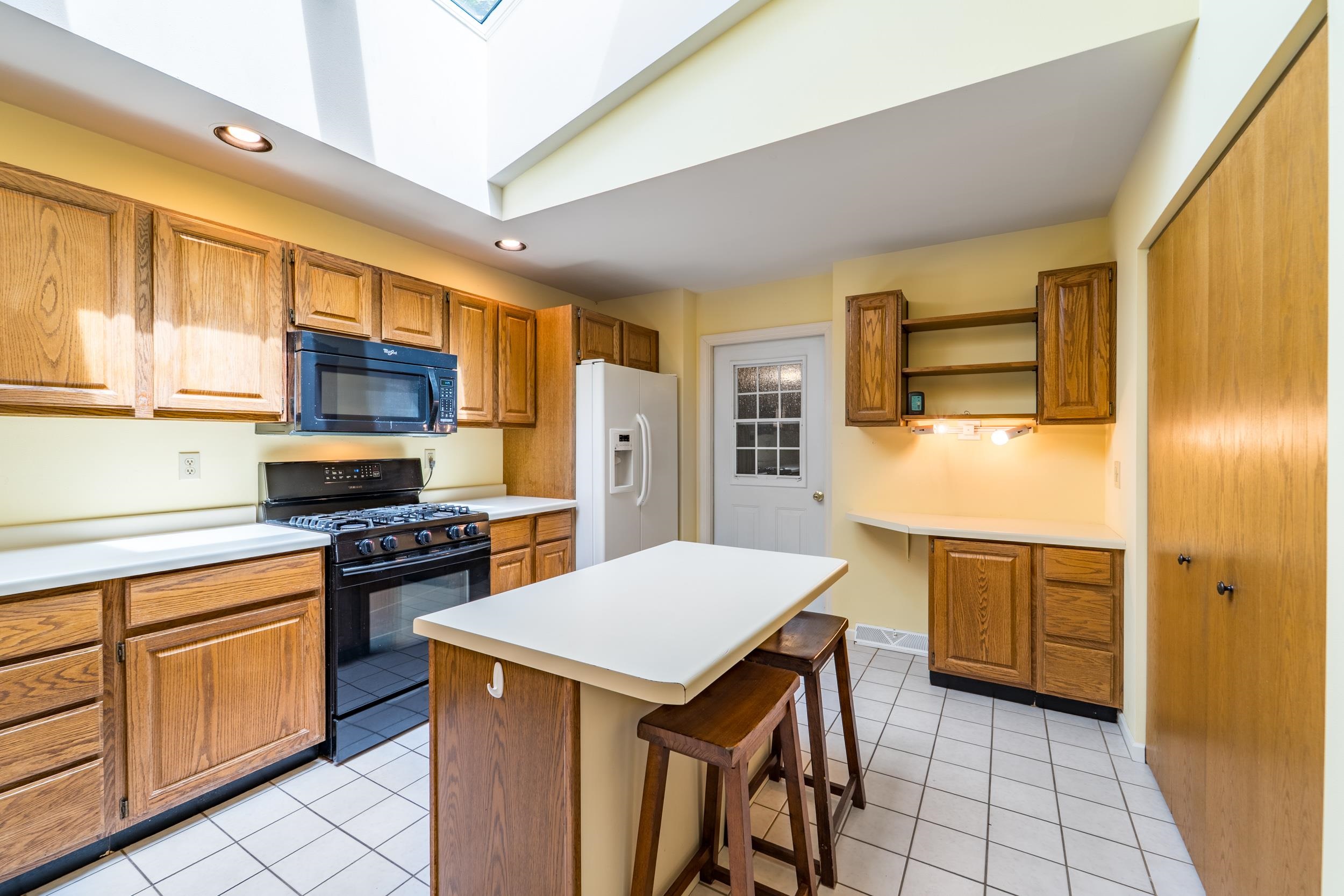 1255 EASTHILL DRIVE, Wausau, Wisconsin 54403, 3 Bedrooms Bedrooms, ,2 BathroomsBathrooms,Residential,For Sale,1255 EASTHILL DRIVE,22502268