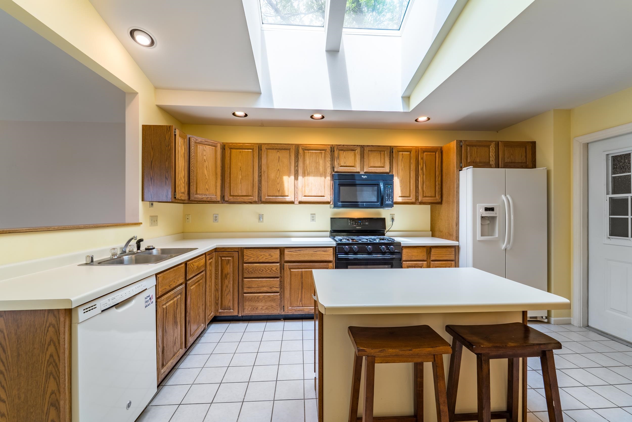1255 EASTHILL DRIVE, Wausau, Wisconsin 54403, 3 Bedrooms Bedrooms, ,2 BathroomsBathrooms,Residential,For Sale,1255 EASTHILL DRIVE,22502268