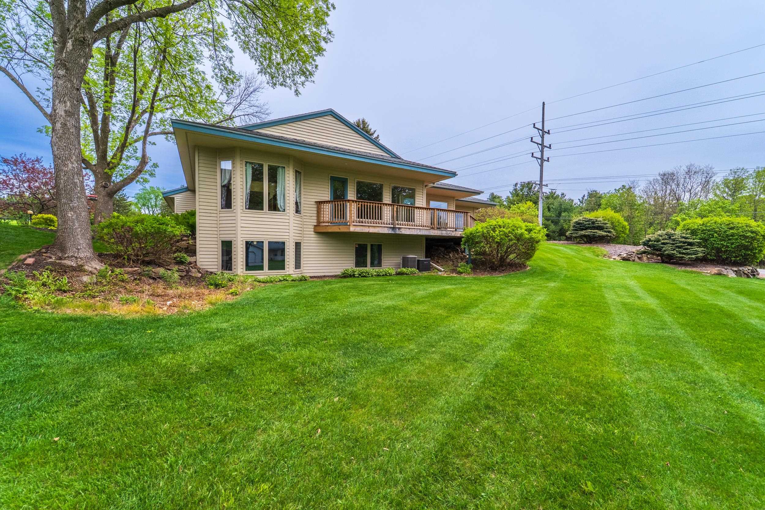 1255 EASTHILL DRIVE, Wausau, Wisconsin 54403, 3 Bedrooms Bedrooms, ,2 BathroomsBathrooms,Residential,For Sale,1255 EASTHILL DRIVE,22502268