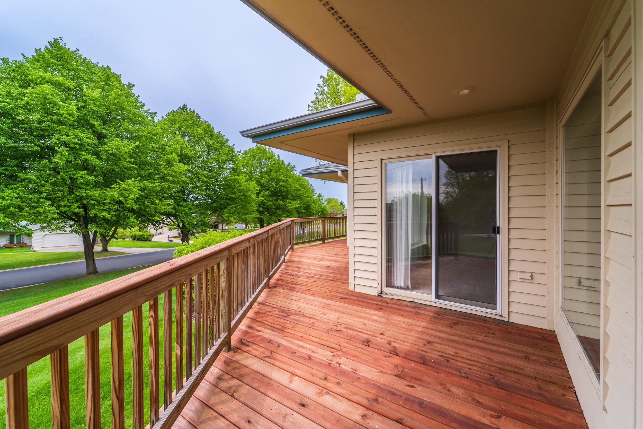 1255 EASTHILL DRIVE, Wausau, Wisconsin 54403, 3 Bedrooms Bedrooms, ,2 BathroomsBathrooms,Residential,For Sale,1255 EASTHILL DRIVE,22502268