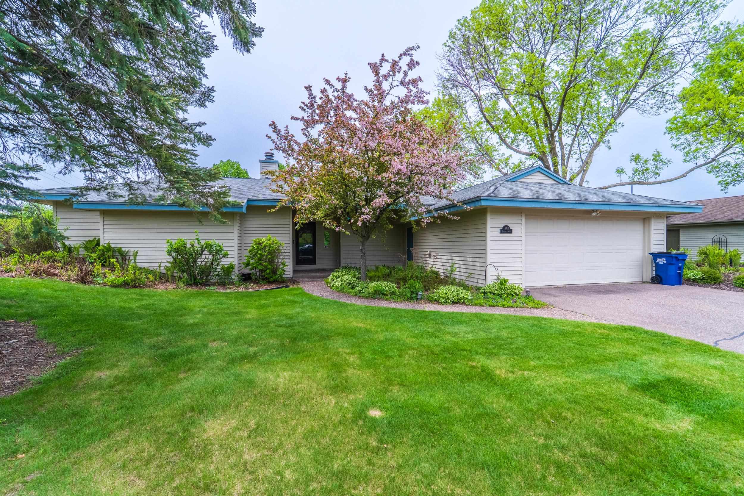 1255 EASTHILL DRIVE, Wausau, Wisconsin 54403, 3 Bedrooms Bedrooms, ,2 BathroomsBathrooms,Residential,For Sale,1255 EASTHILL DRIVE,22502268