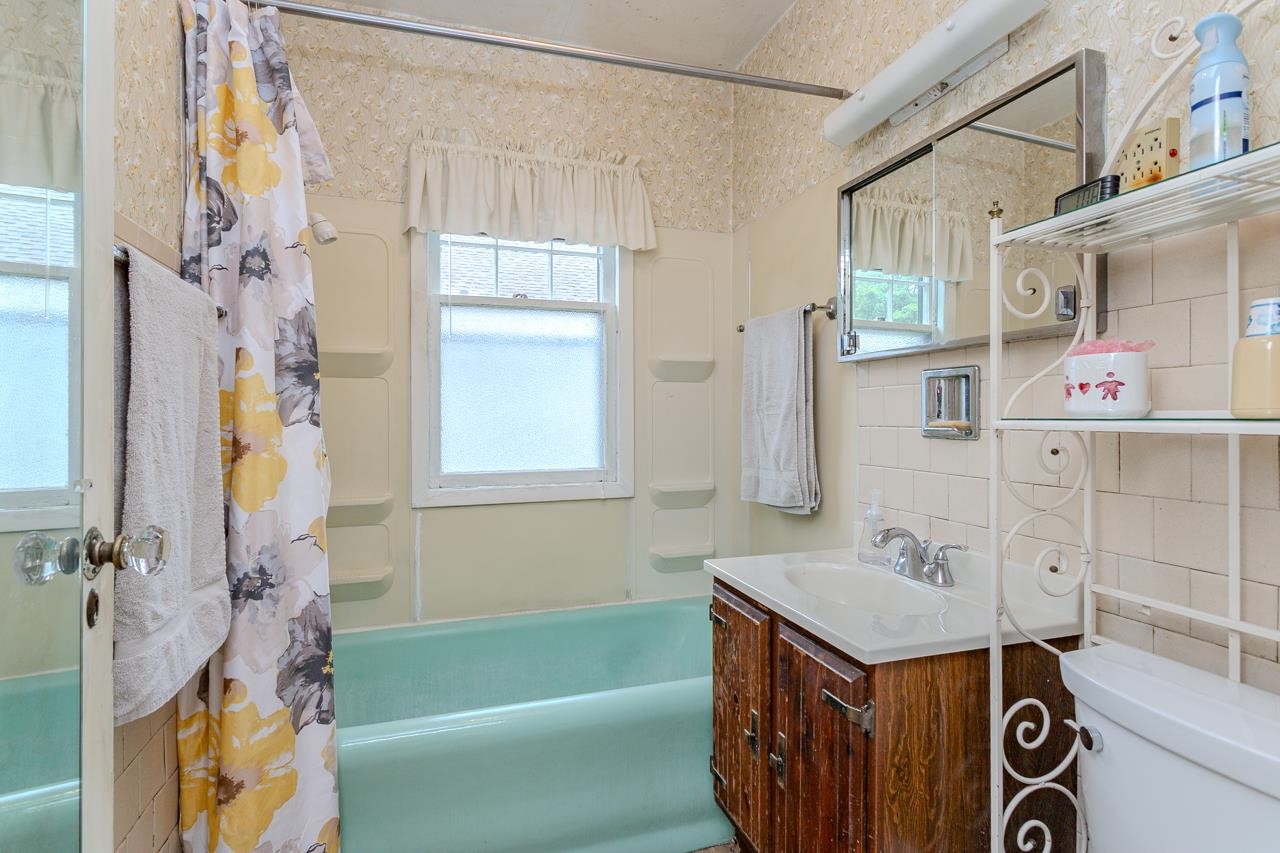 1808 FAIRMOUNT STREET, Wausau, Wisconsin 54403, 2 Bedrooms Bedrooms, ,1 BathroomBathrooms,Residential,For Sale,1808 FAIRMOUNT STREET,22502269