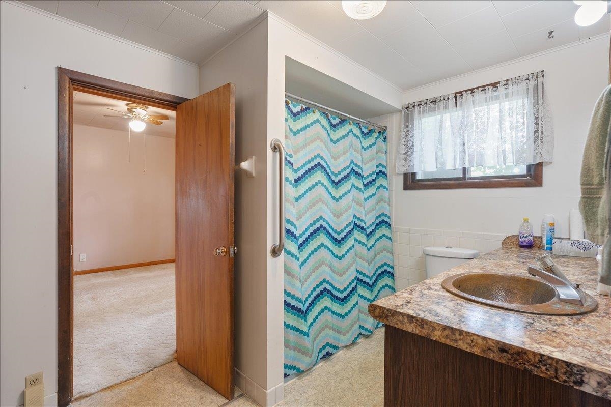 10680 COUNTY ROAD Y, Marshfield, Wisconsin 54449, 5 Bedrooms Bedrooms, ,1 BathroomBathrooms,Residential,For Sale,10680 COUNTY ROAD Y,22502272