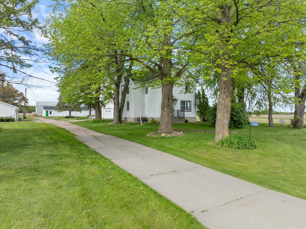 10680 COUNTY ROAD Y, Marshfield, Wisconsin 54449, 5 Bedrooms Bedrooms, ,1 BathroomBathrooms,Residential,For Sale,10680 COUNTY ROAD Y,22502272