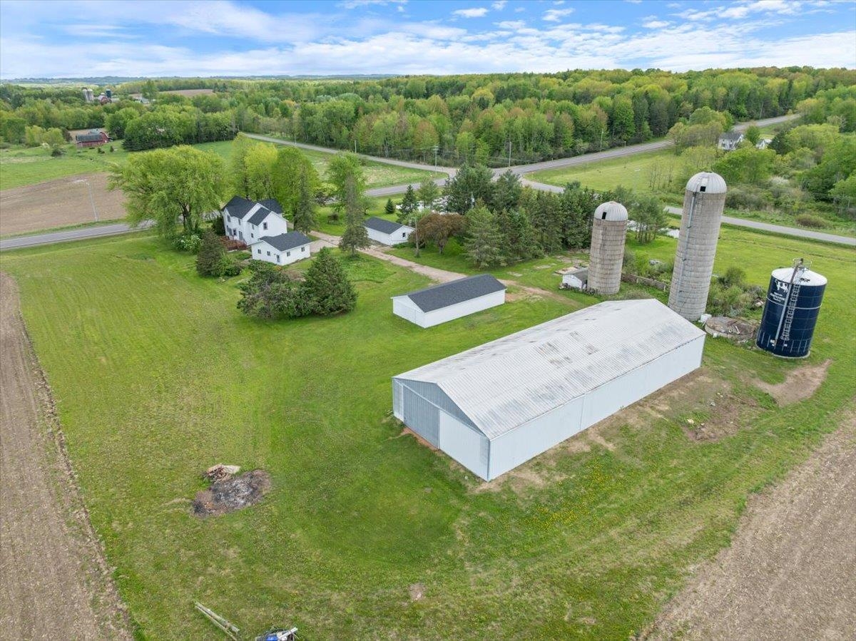 10680 COUNTY ROAD Y, Marshfield, Wisconsin 54449, 5 Bedrooms Bedrooms, ,1 BathroomBathrooms,Residential,For Sale,10680 COUNTY ROAD Y,22502272