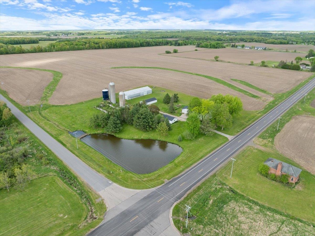 10680 COUNTY ROAD Y, Marshfield, Wisconsin 54449, 5 Bedrooms Bedrooms, ,1 BathroomBathrooms,Residential,For Sale,10680 COUNTY ROAD Y,22502272
