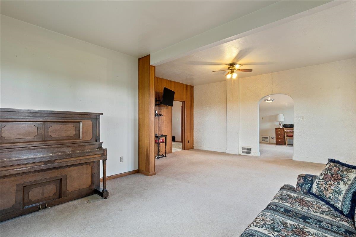 10680 COUNTY ROAD Y, Marshfield, Wisconsin 54449, 5 Bedrooms Bedrooms, ,1 BathroomBathrooms,Residential,For Sale,10680 COUNTY ROAD Y,22502272