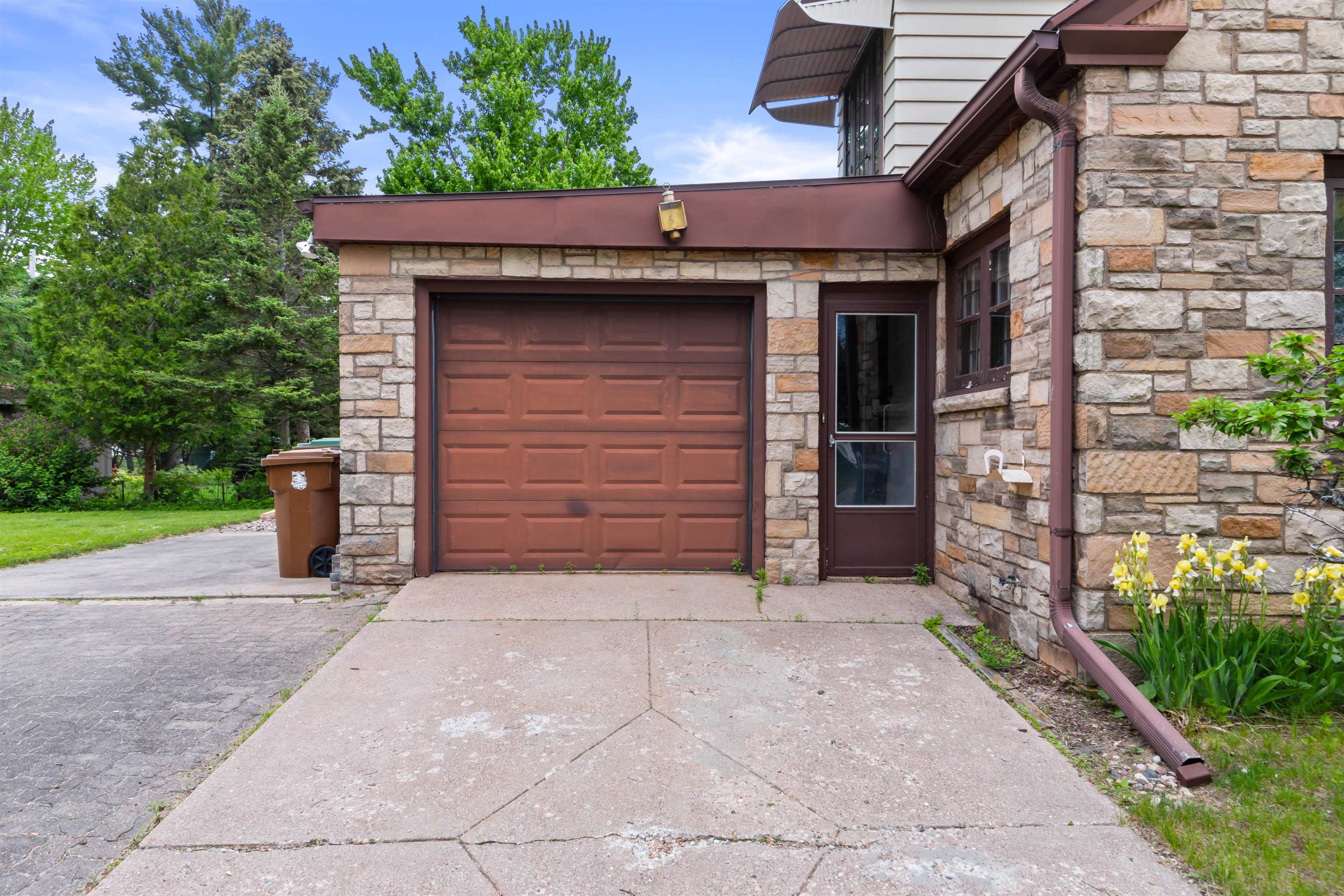 1140 LINDBERGH AVENUE, Stevens Point, Wisconsin 54481, 3 Bedrooms Bedrooms, ,2 BathroomsBathrooms,Residential,For Sale,1140 LINDBERGH AVENUE,22502273