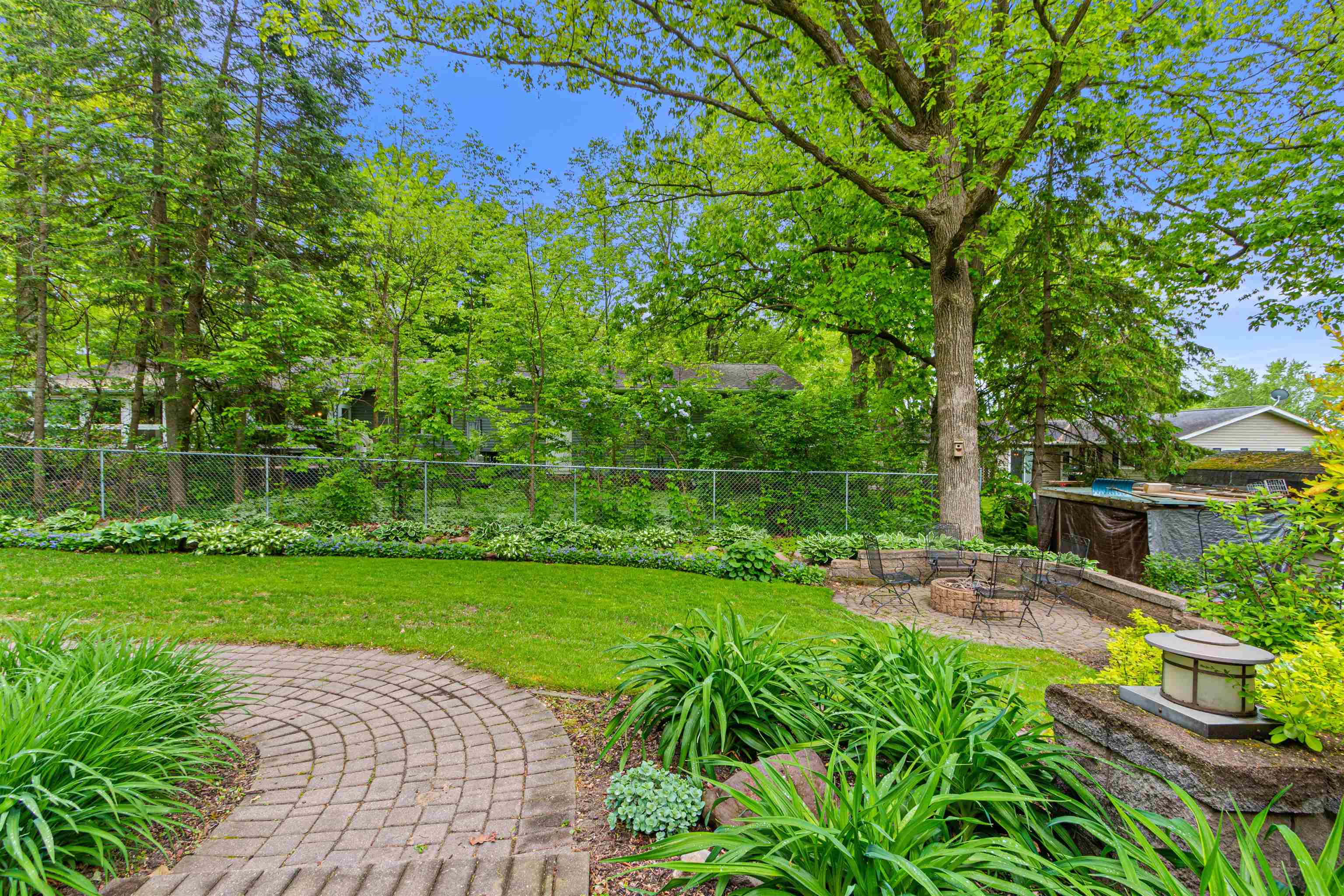 1136 W RIDGE ROAD, Marshfield, Wisconsin 54449, 4 Bedrooms Bedrooms, ,2 BathroomsBathrooms,Residential,For Sale,1136 W RIDGE ROAD,22502280
