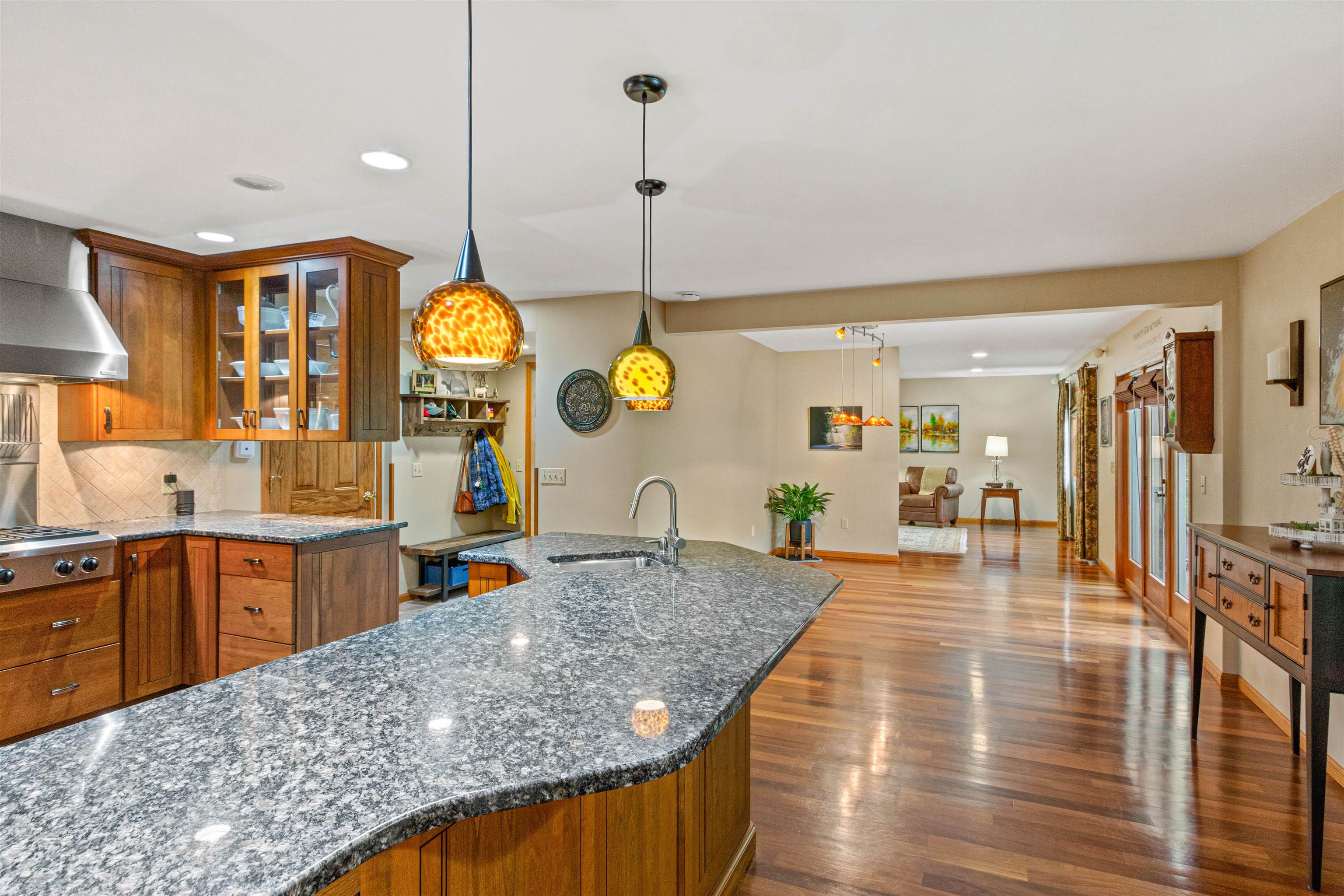 1136 W RIDGE ROAD, Marshfield, Wisconsin 54449, 4 Bedrooms Bedrooms, ,2 BathroomsBathrooms,Residential,For Sale,1136 W RIDGE ROAD,22502280
