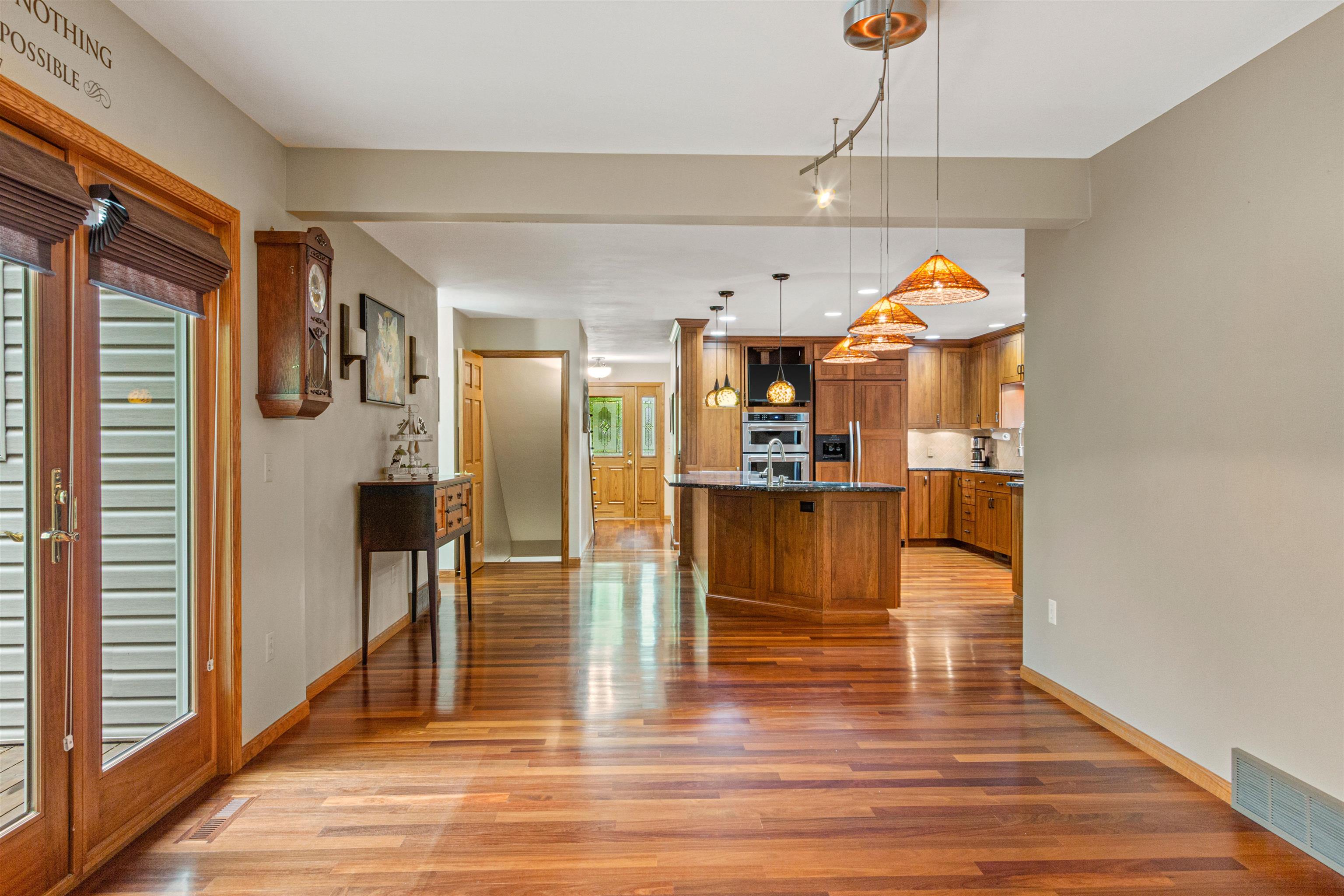 1136 W RIDGE ROAD, Marshfield, Wisconsin 54449, 4 Bedrooms Bedrooms, ,2 BathroomsBathrooms,Residential,For Sale,1136 W RIDGE ROAD,22502280