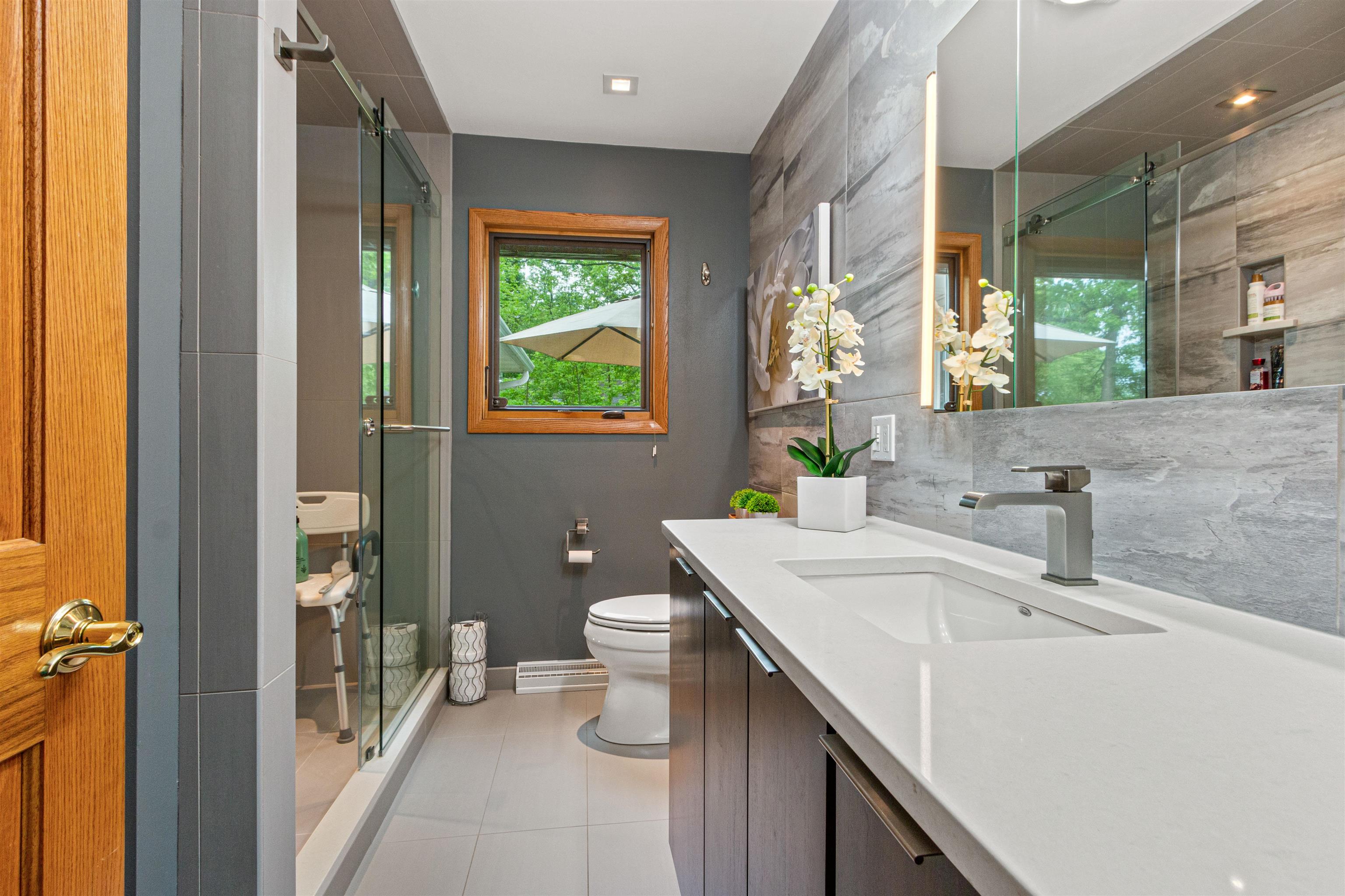 1136 W RIDGE ROAD, Marshfield, Wisconsin 54449, 4 Bedrooms Bedrooms, ,2 BathroomsBathrooms,Residential,For Sale,1136 W RIDGE ROAD,22502280